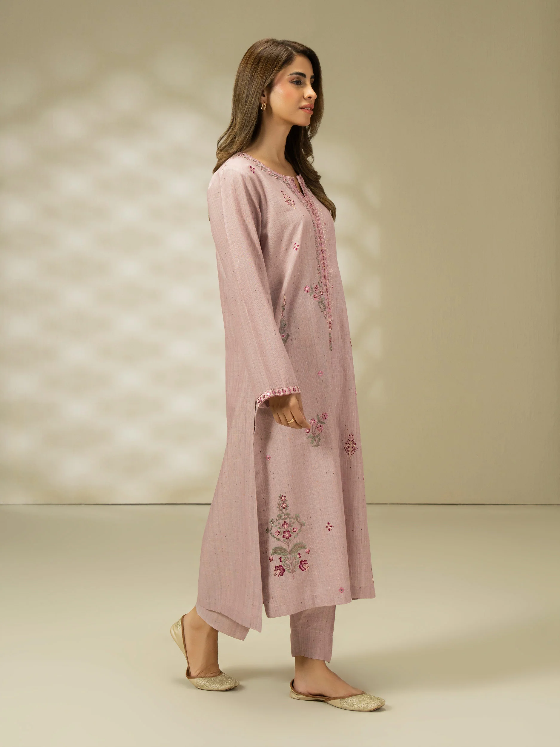 2 Piece  Yarn Dyed Suit-Embroidered (Pret) - Image 3