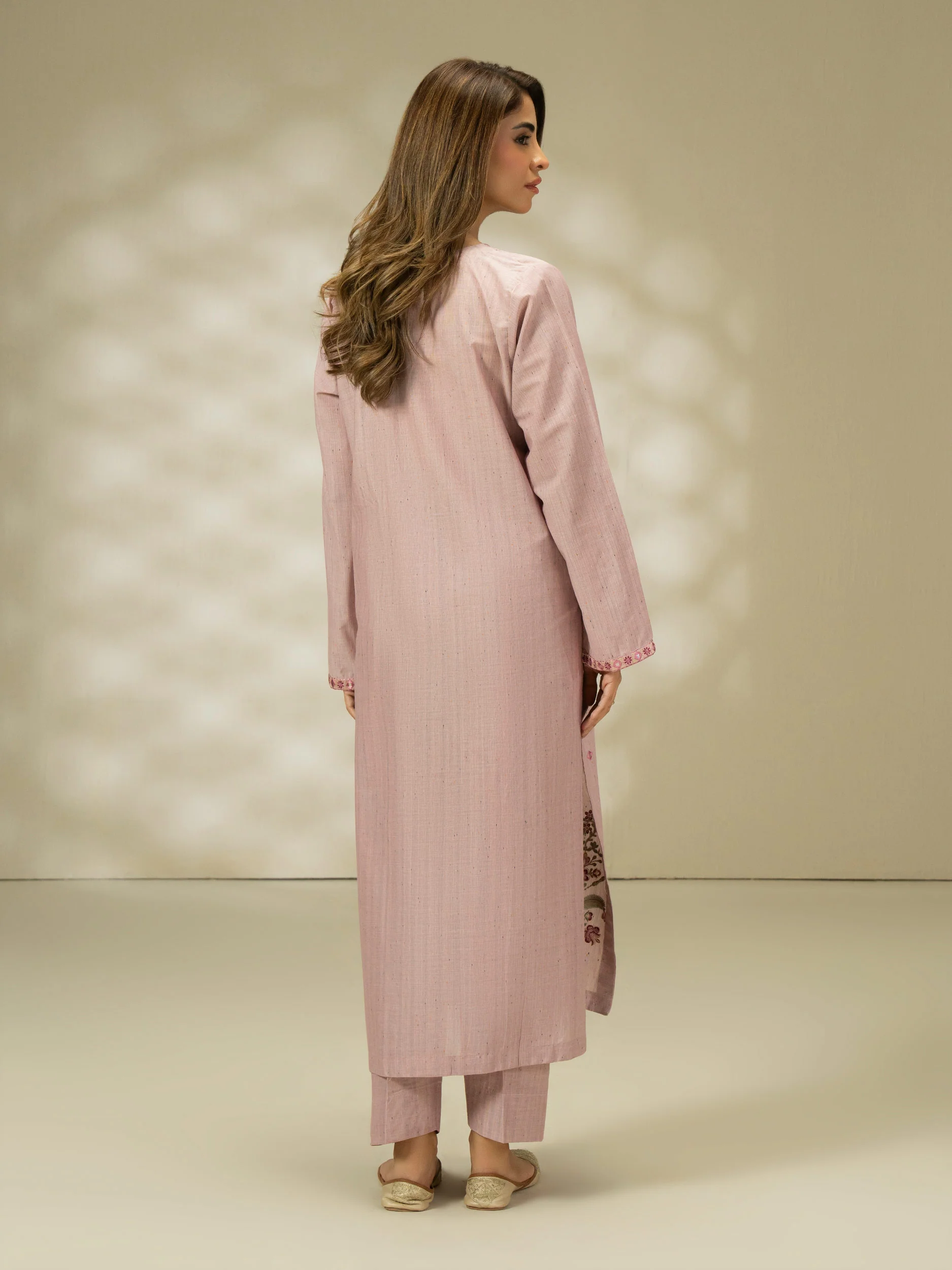 2 Piece  Yarn Dyed Suit-Embroidered (Pret) - Image 4