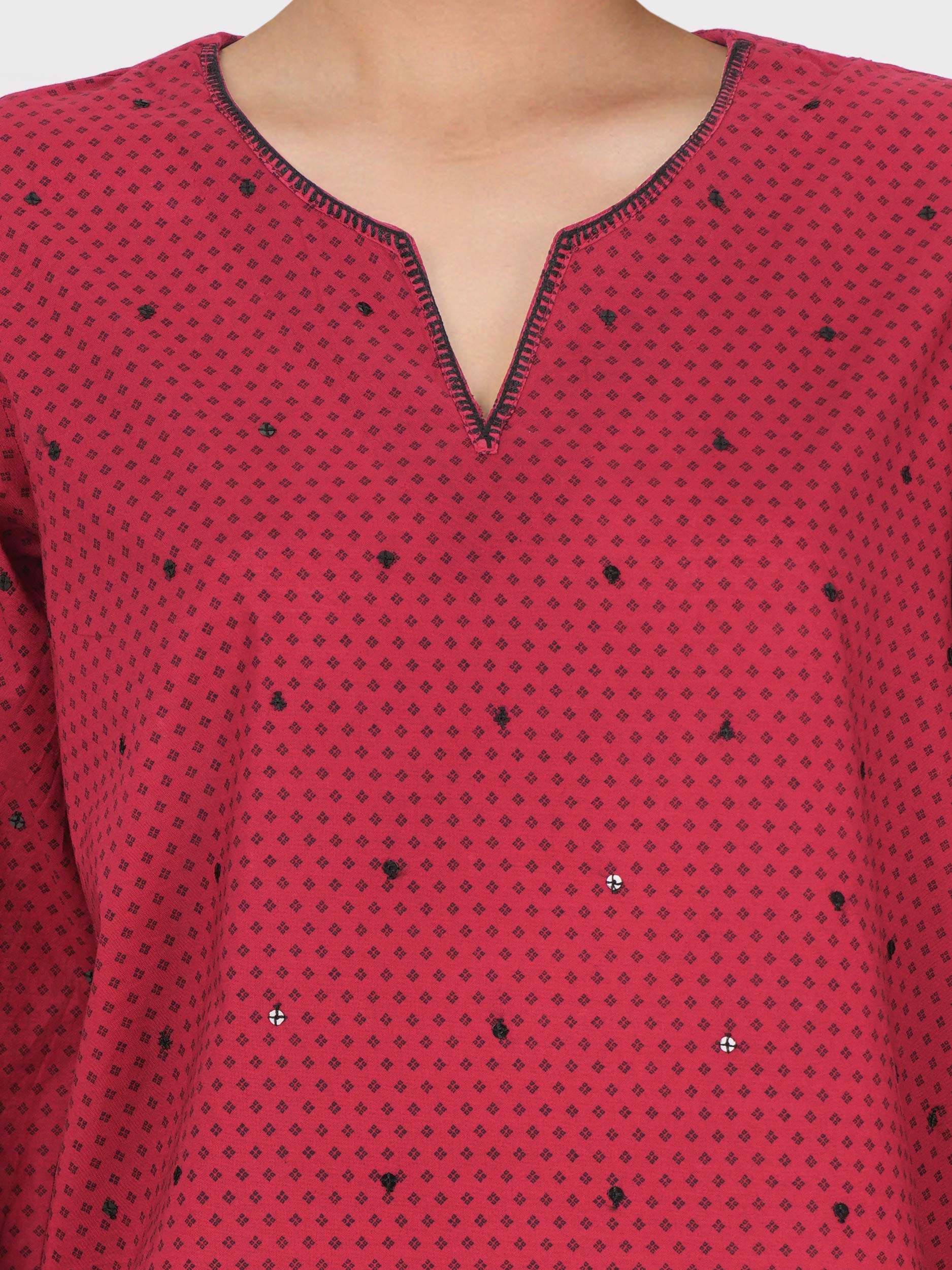 Cambric Kurti- Embroidered (Pret) - Image 4