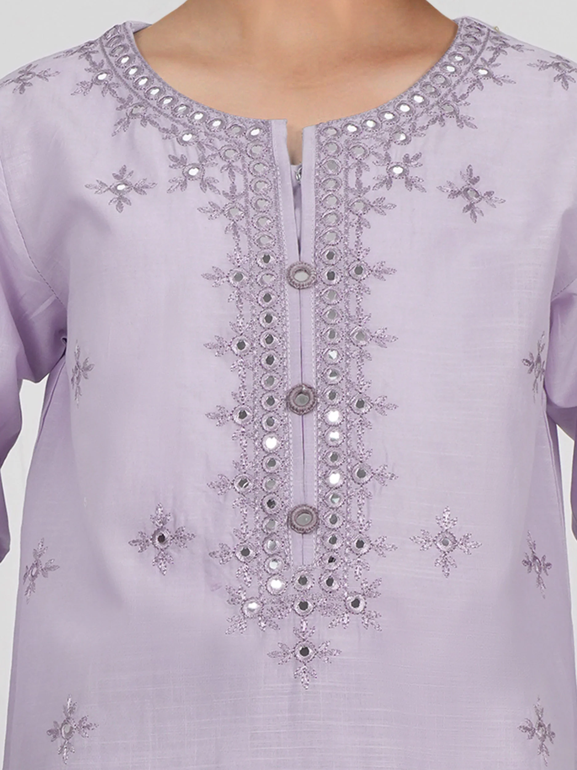 2 Piece Lawn Suit- Embroidered (Pret) - Image 4