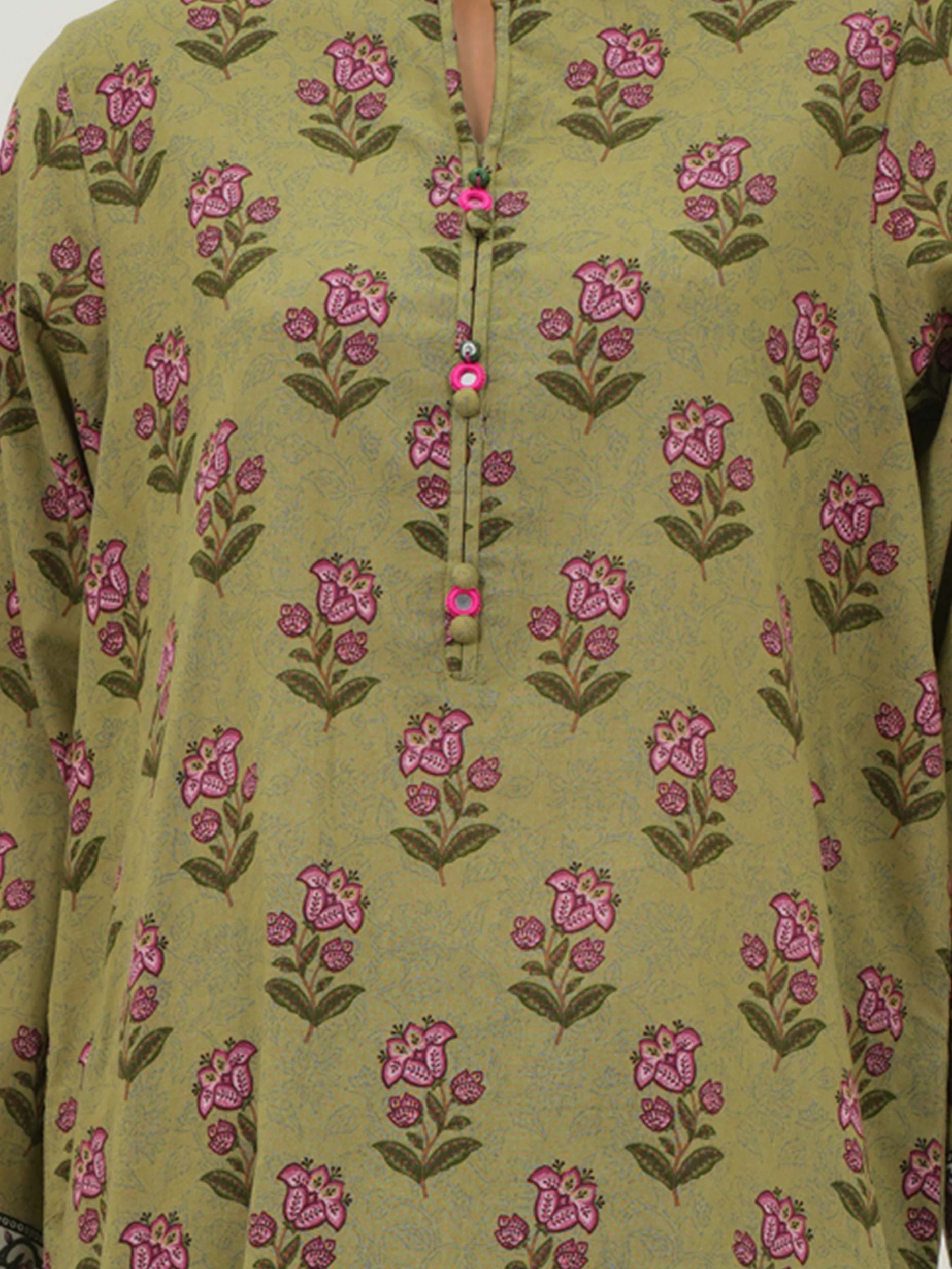 2 Piece Khaddar Suit (Pret) - Image 3