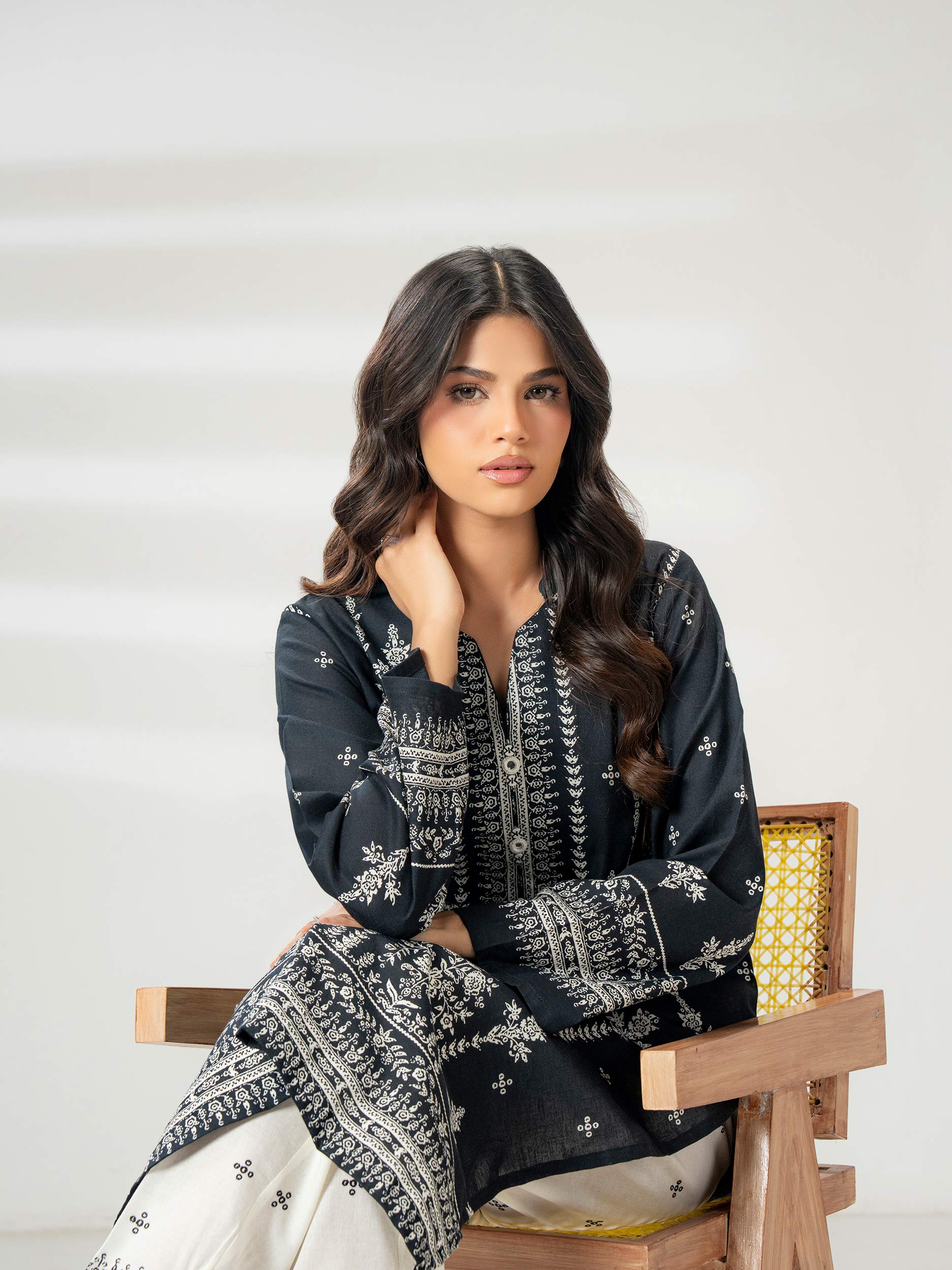 2 Piece Khaddar Suit-Printed (Pret) - Image 8