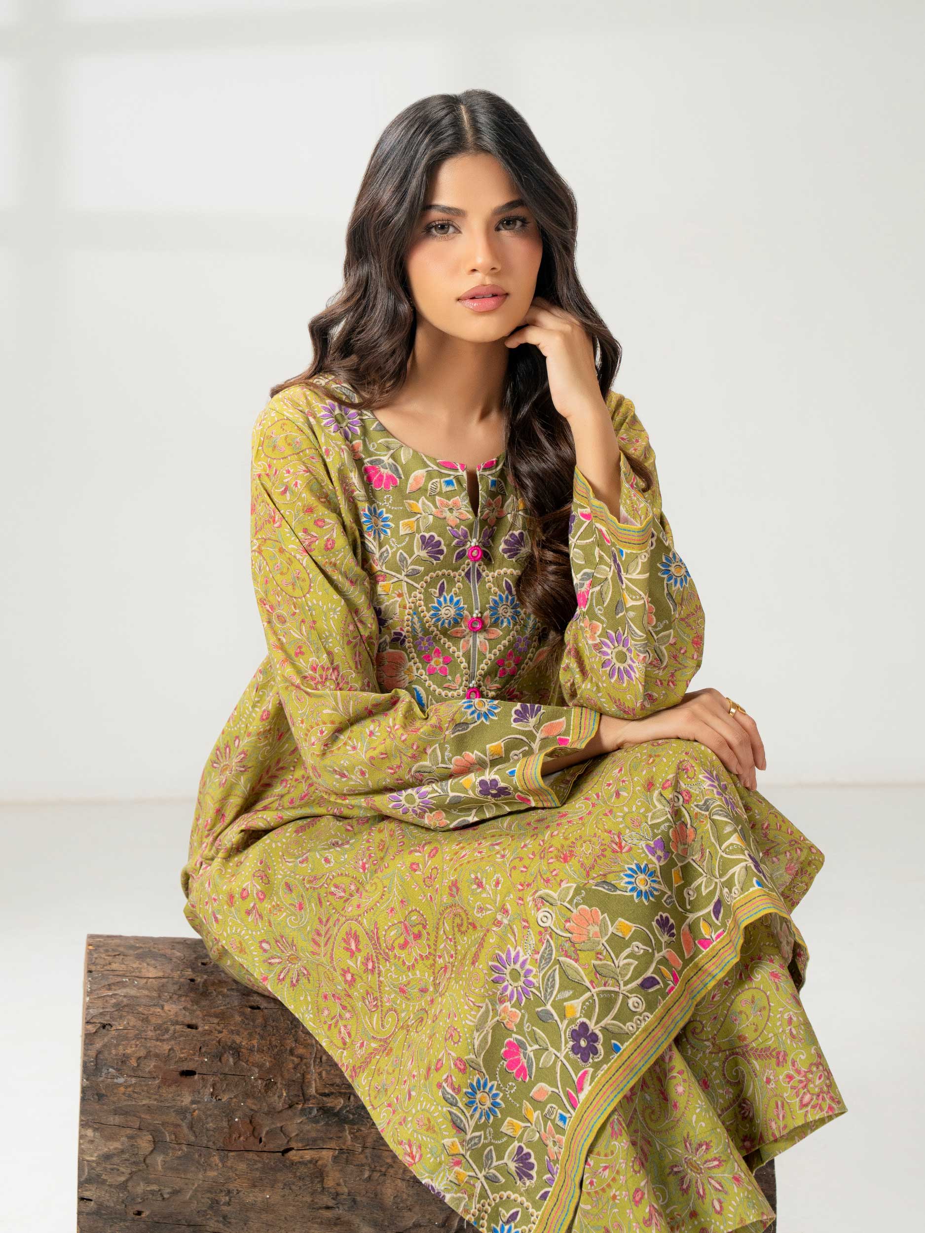 2 Piece Khaddar Suit-Printed (Pret) - Image 8
