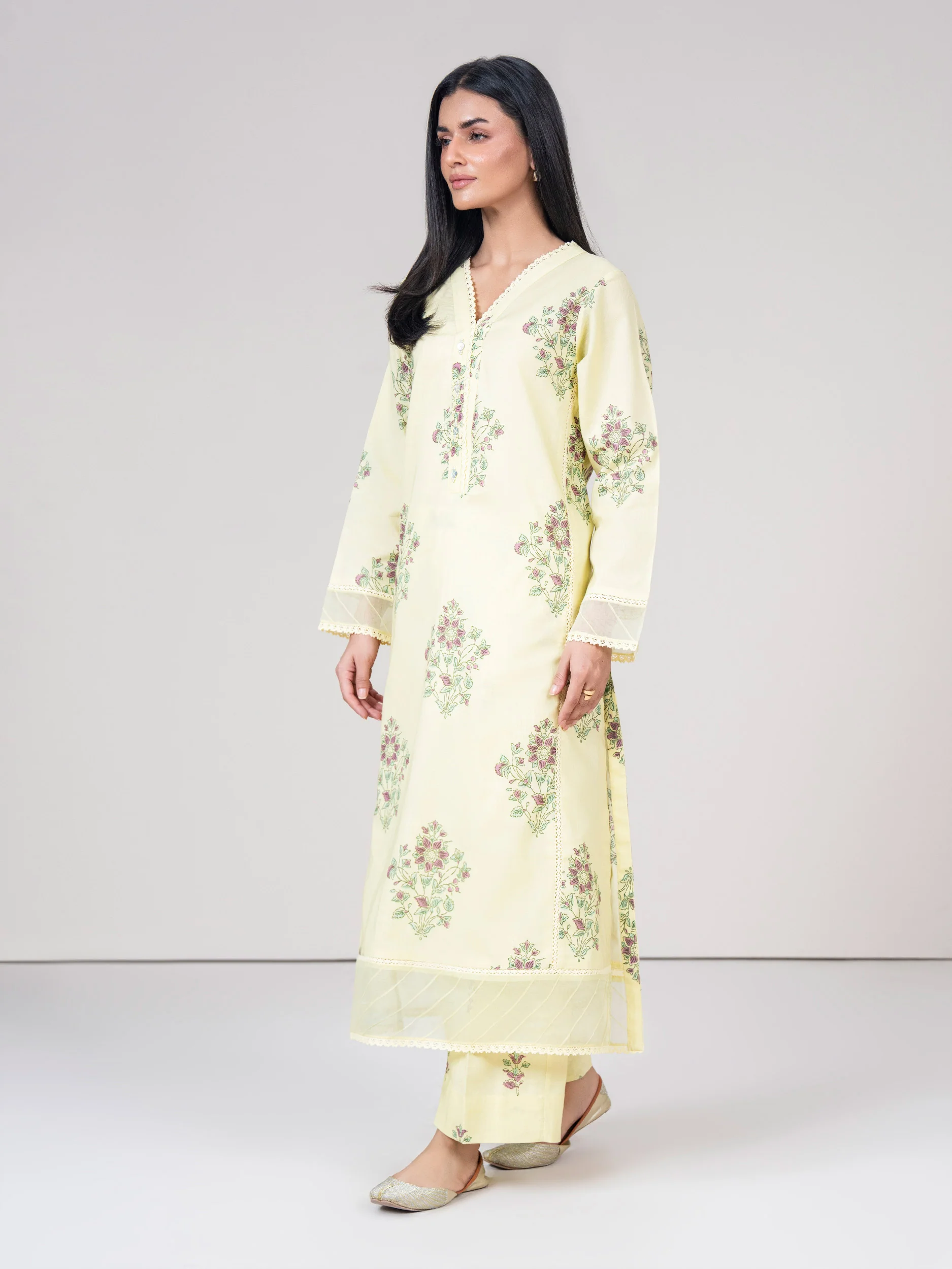 2 Piece Khaddar Suit (Pret) - Image 2