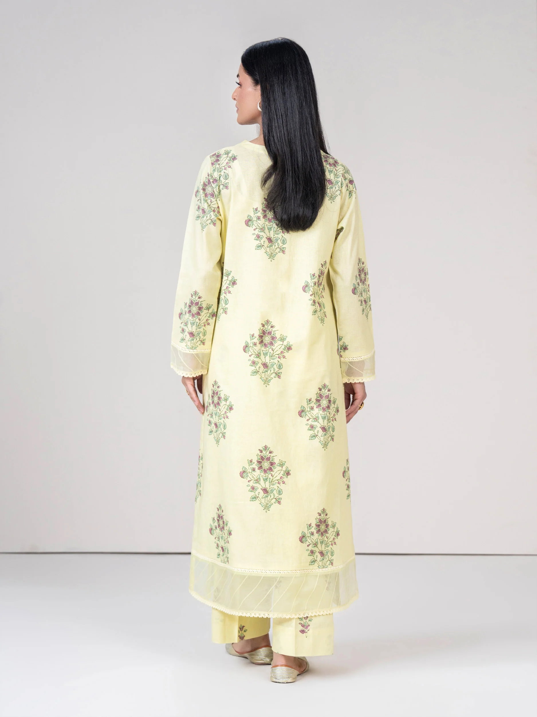 2 Piece Khaddar Suit (Pret) - Image 3