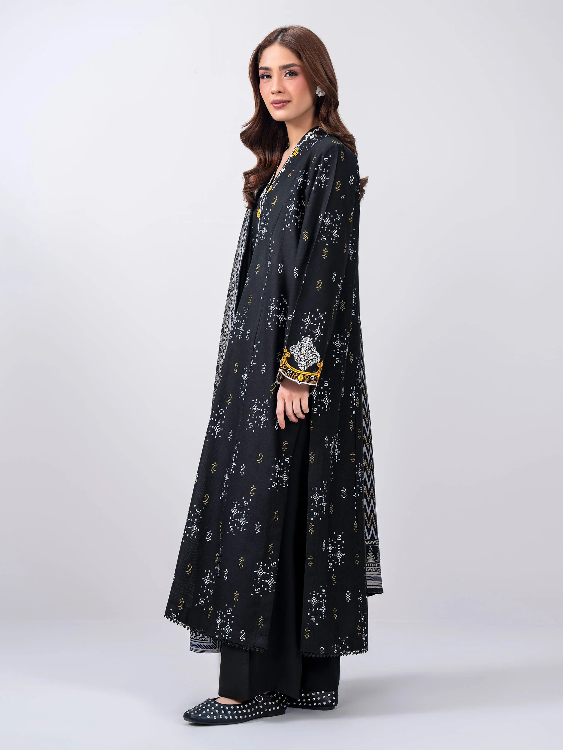 2 Piece Slub Khaddar Suit- Embroidered (Pret) - Image 2