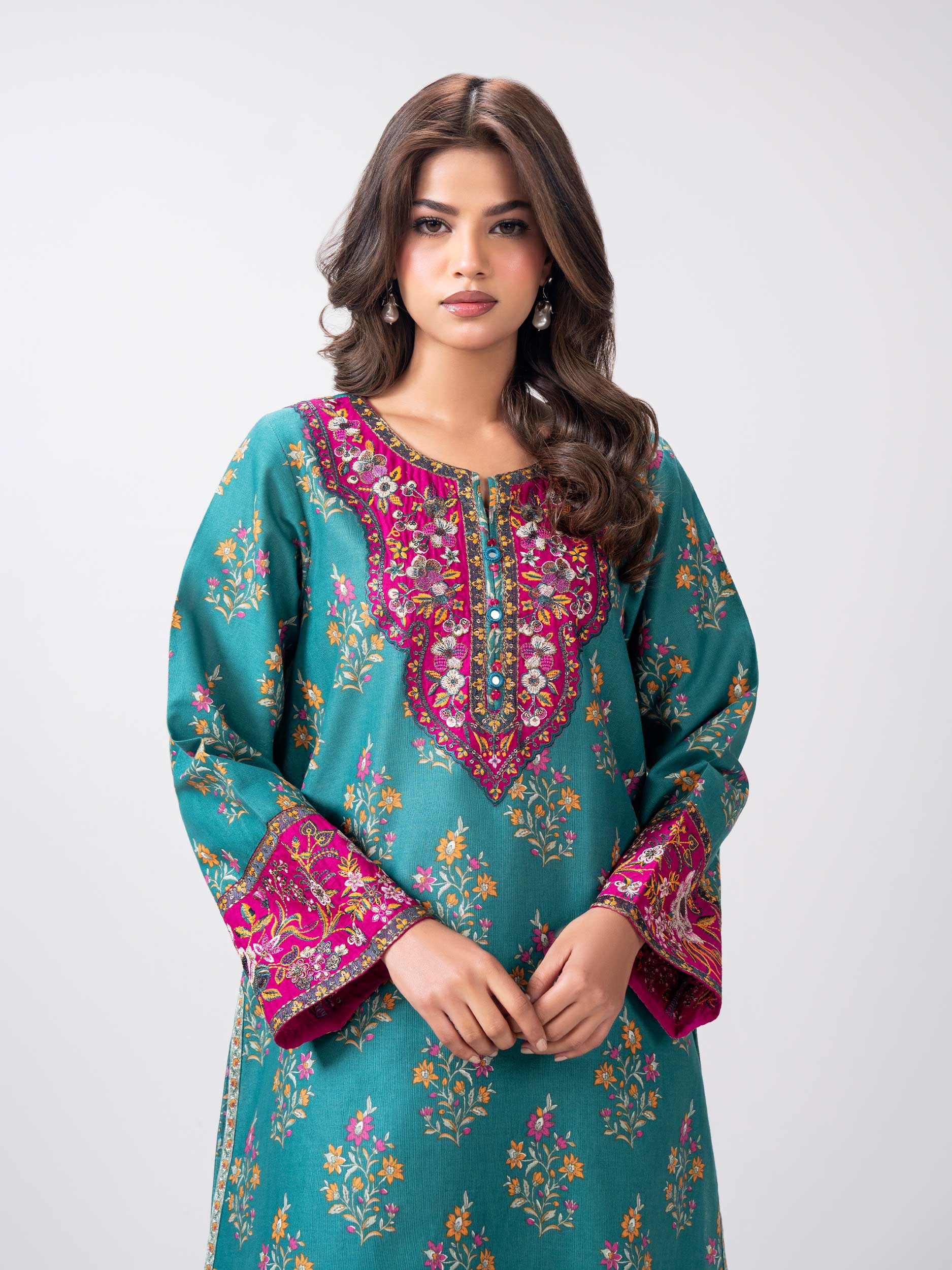 2 Piece Khaddar Suit- Embroidered (Pret) - Image 3