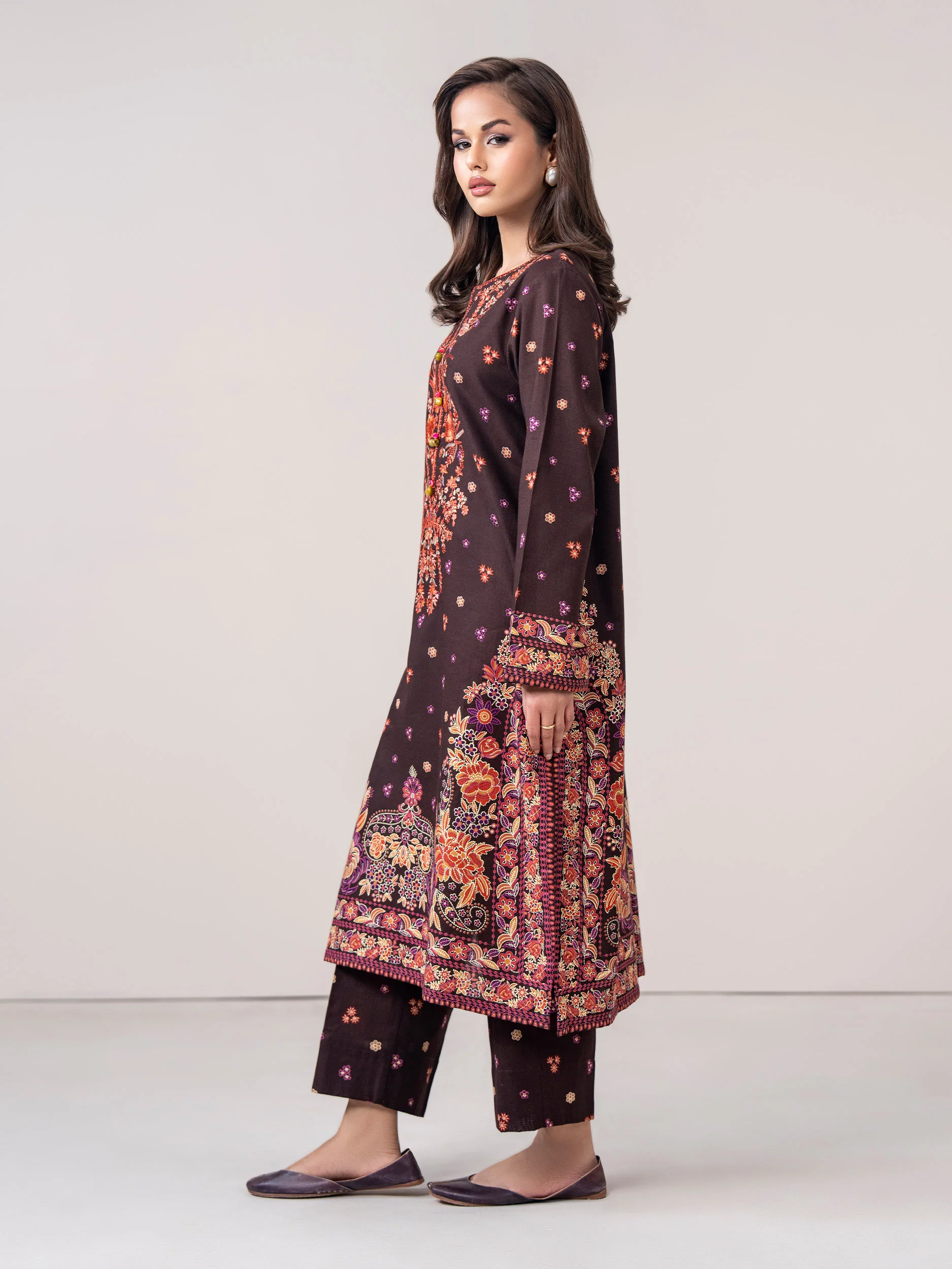 2 Piece Khaddar Suit (Pret) - Image 2