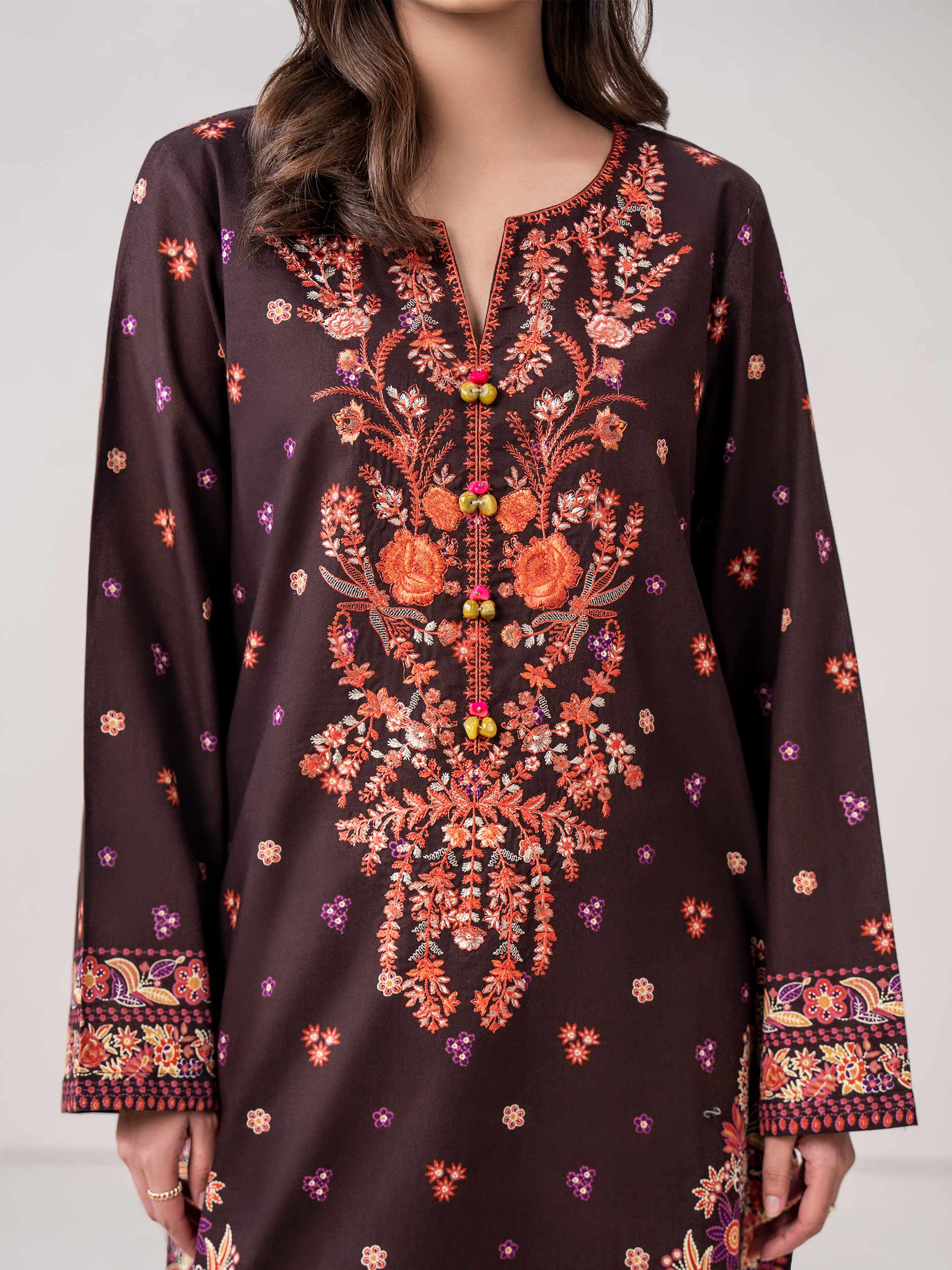 2 Piece Khaddar Suit (Pret) - Image 6
