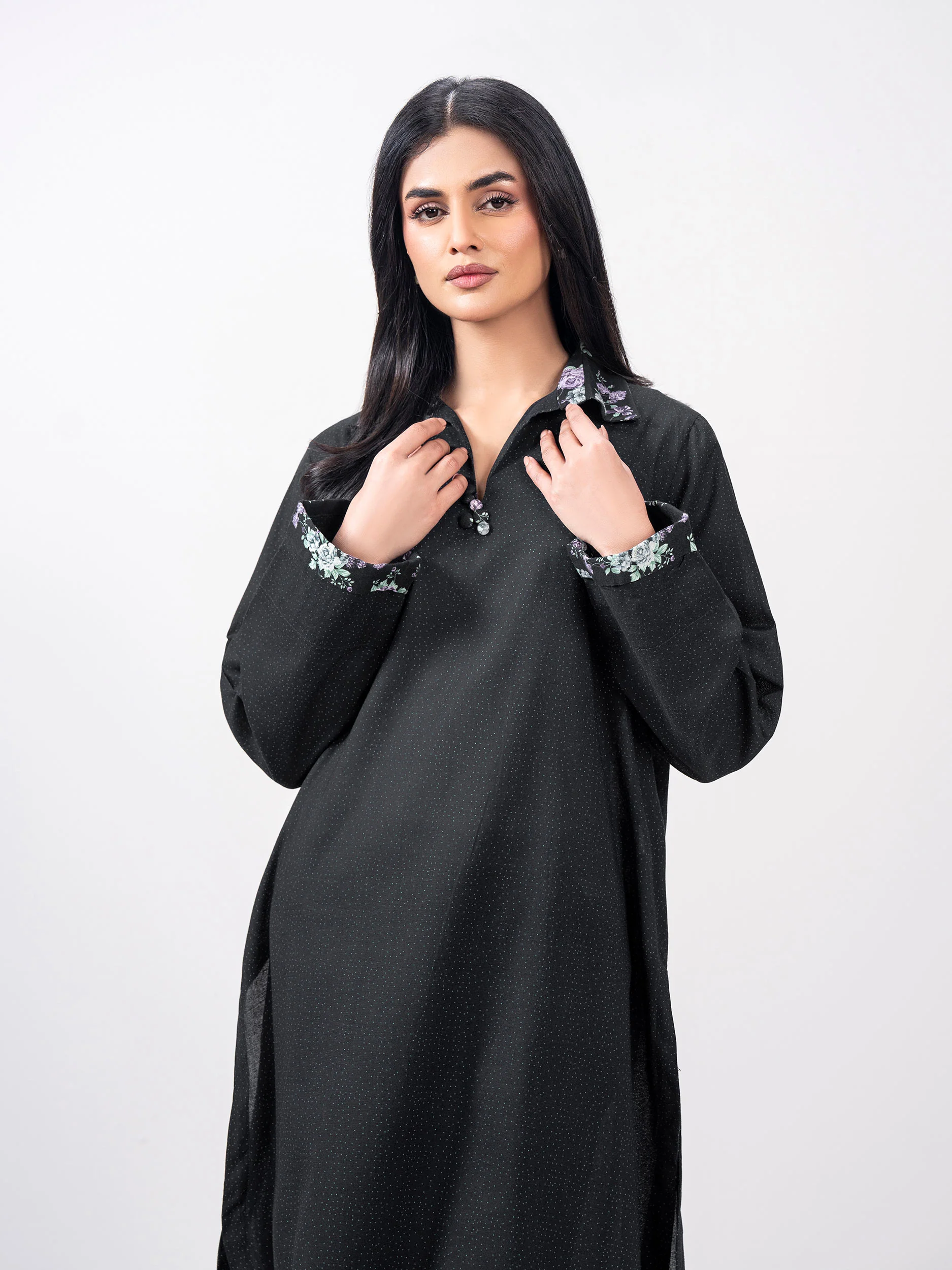 2 Piece Khaddar Suit (Pret) - Image 5