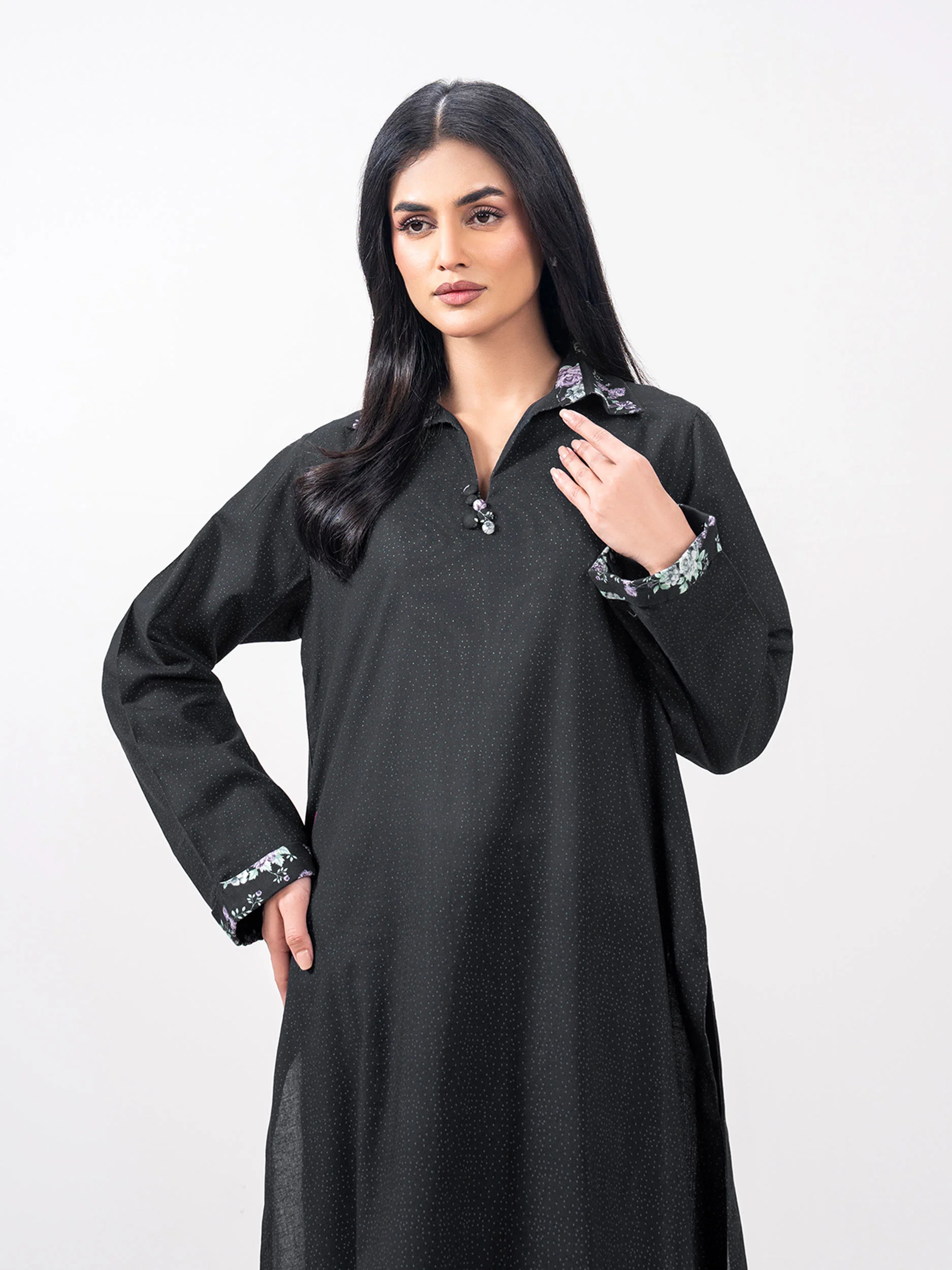 2 Piece Khaddar Suit (Pret) - Image 6