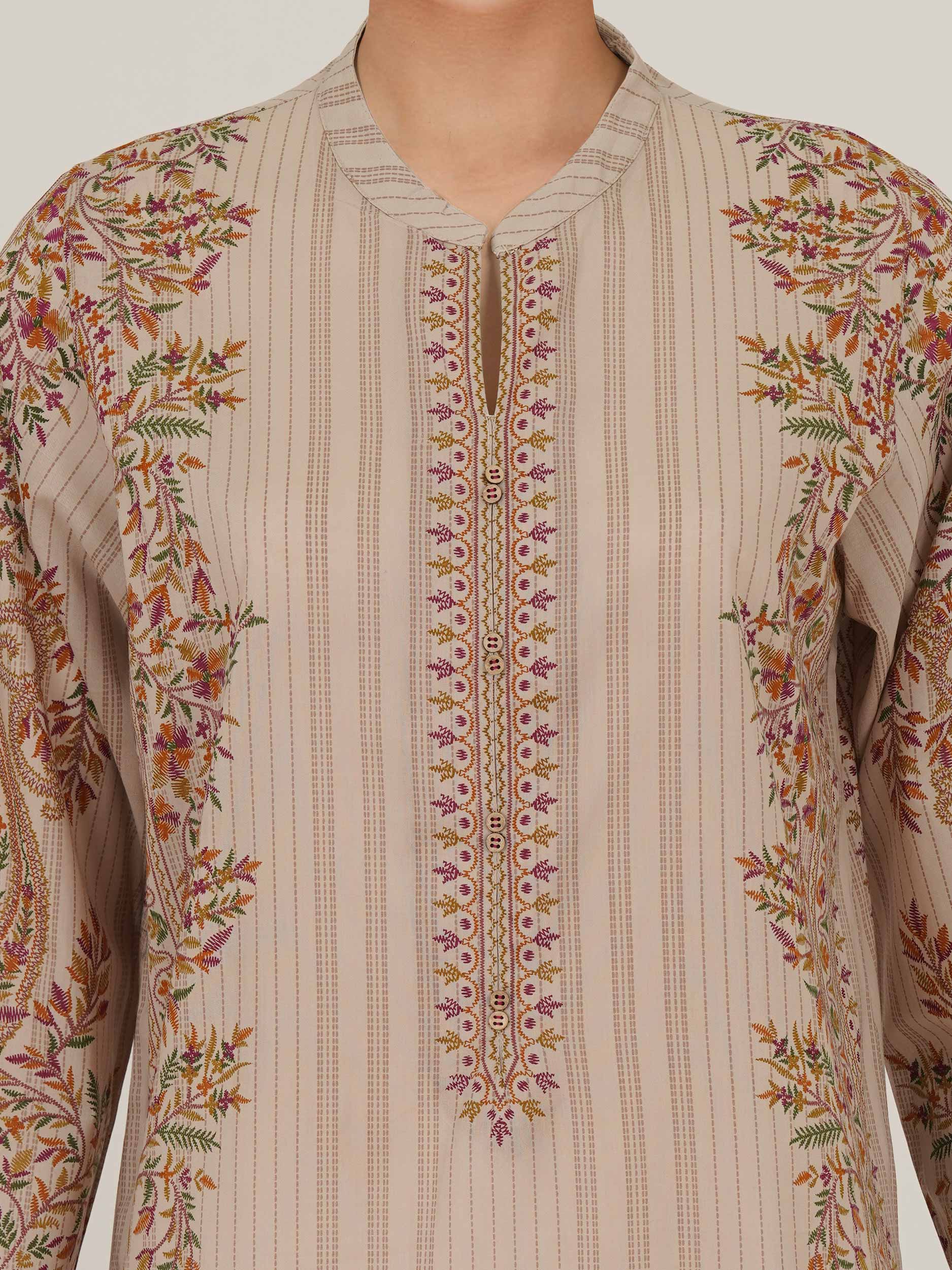 2 Piece Lawn Suit (Pret) - Image 4