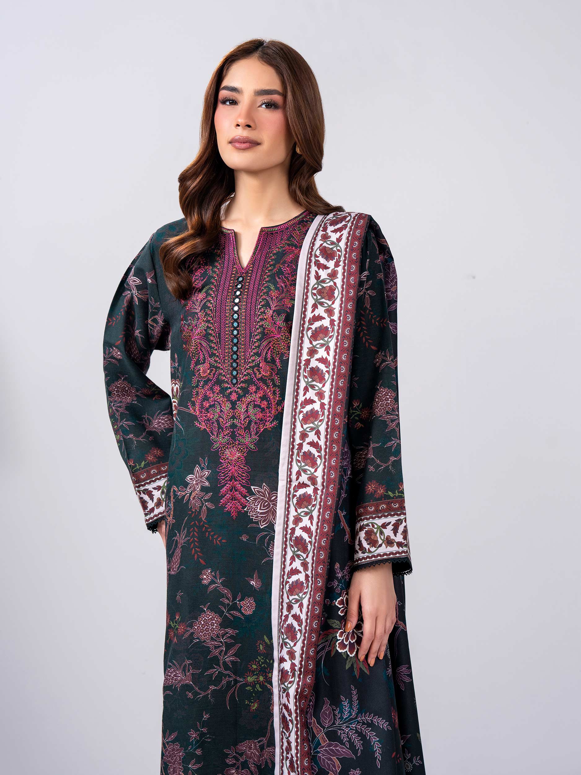 3 Piece Slub Khaddar Suit- Embroidered (Pret) - Image 5