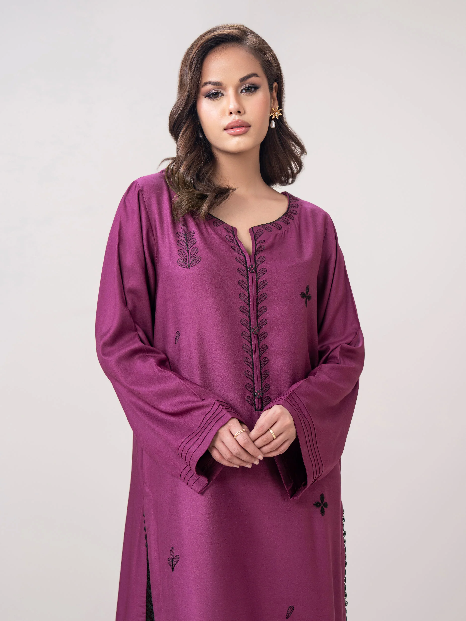 Khaddar Shirt- Embroidered (Pret) - Image 5