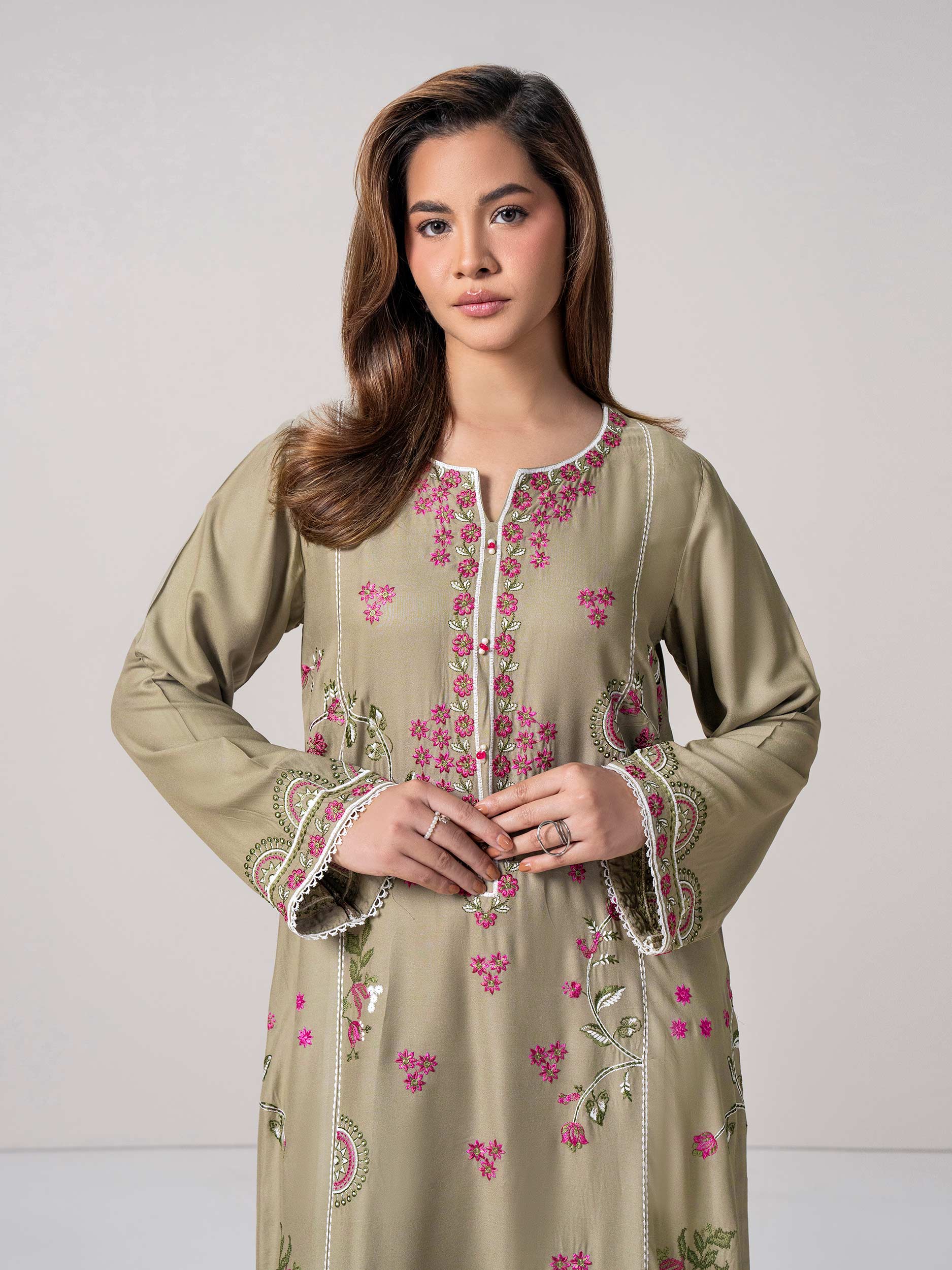 2 Piece Crepe Suit- Embroidered (Pret) - Image 5