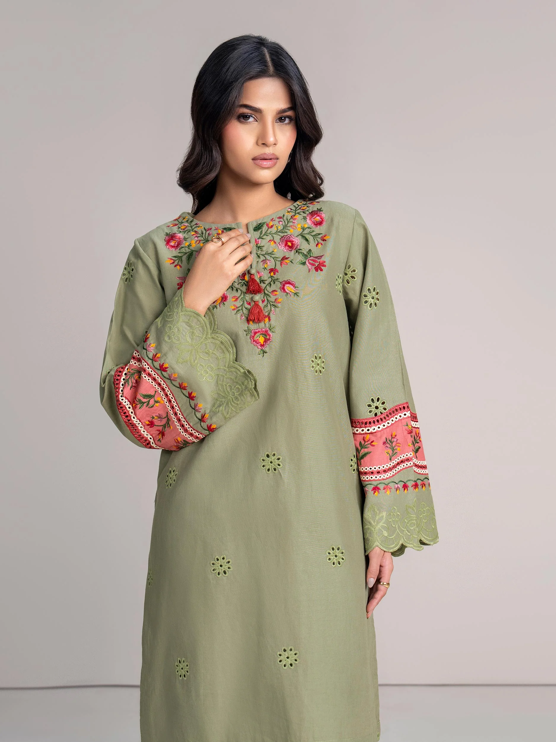2 Piece Khaddar Suit- Embroidered Pret - Image 5