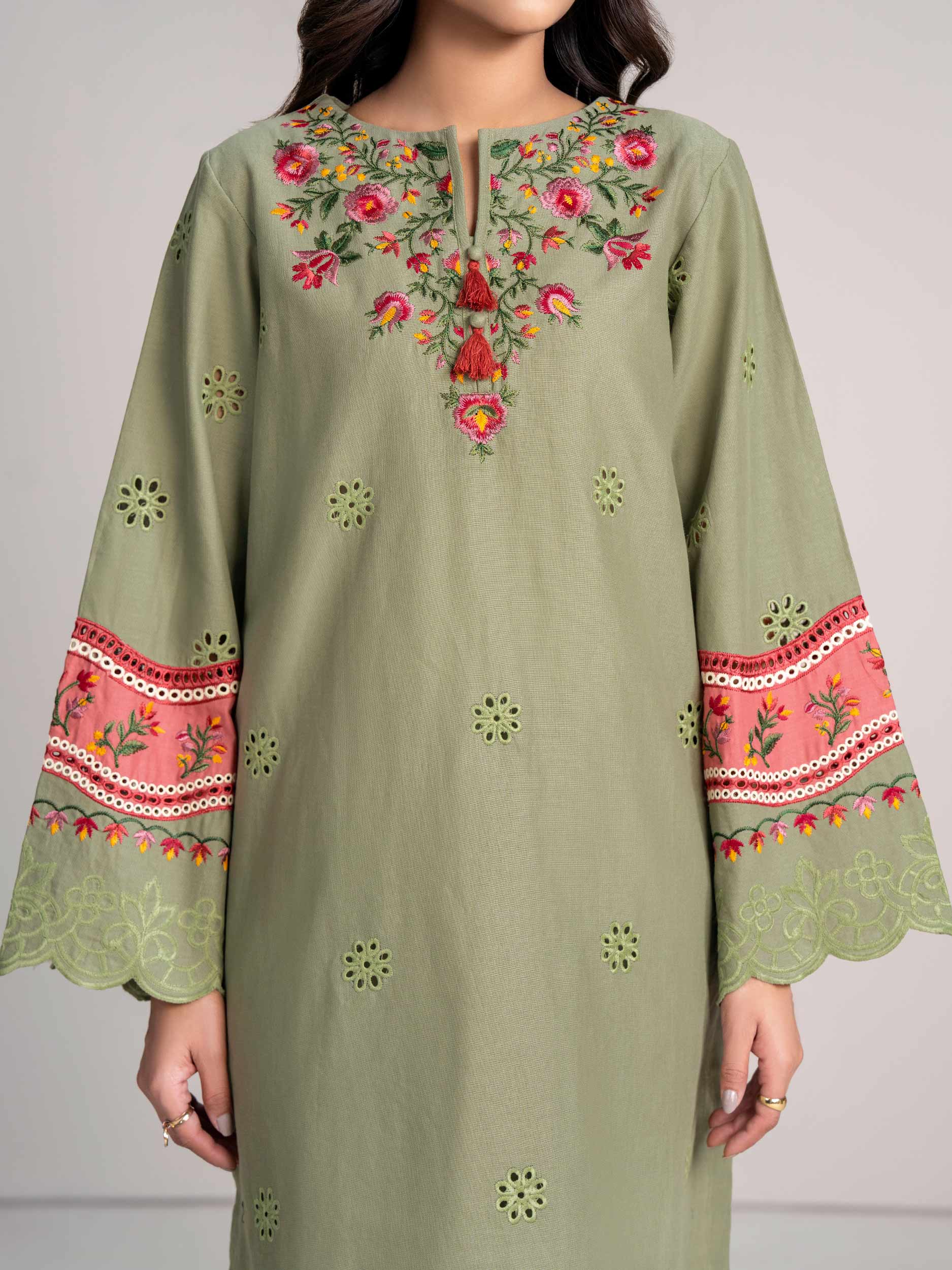 2 Piece Khaddar Suit- Embroidered Pret - Image 6