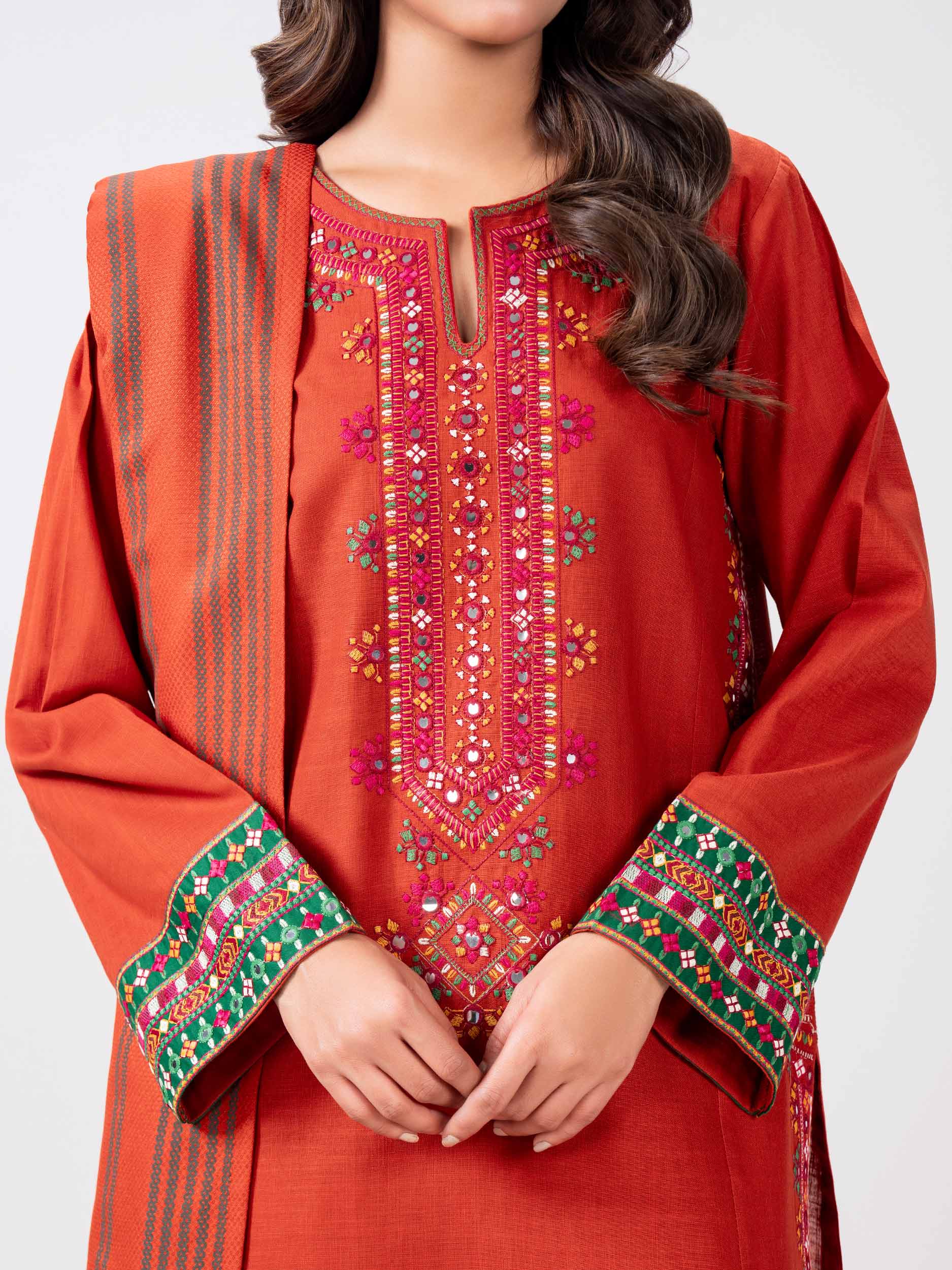 3 Piece Slub Khaddar Suit- Embroidered (Pret) - Image 4