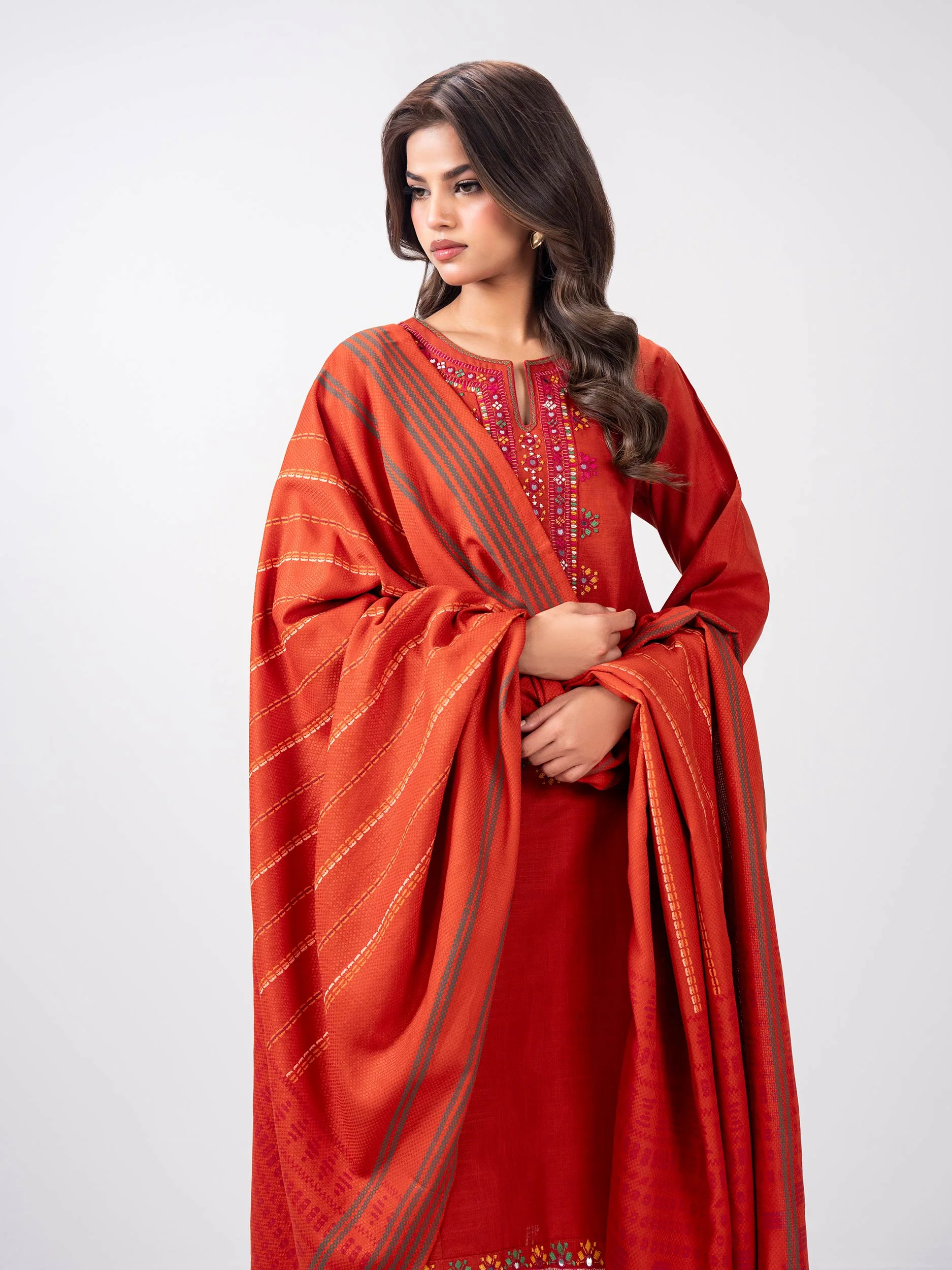 3 Piece Slub Khaddar Suit- Embroidered (Pret) - Image 5