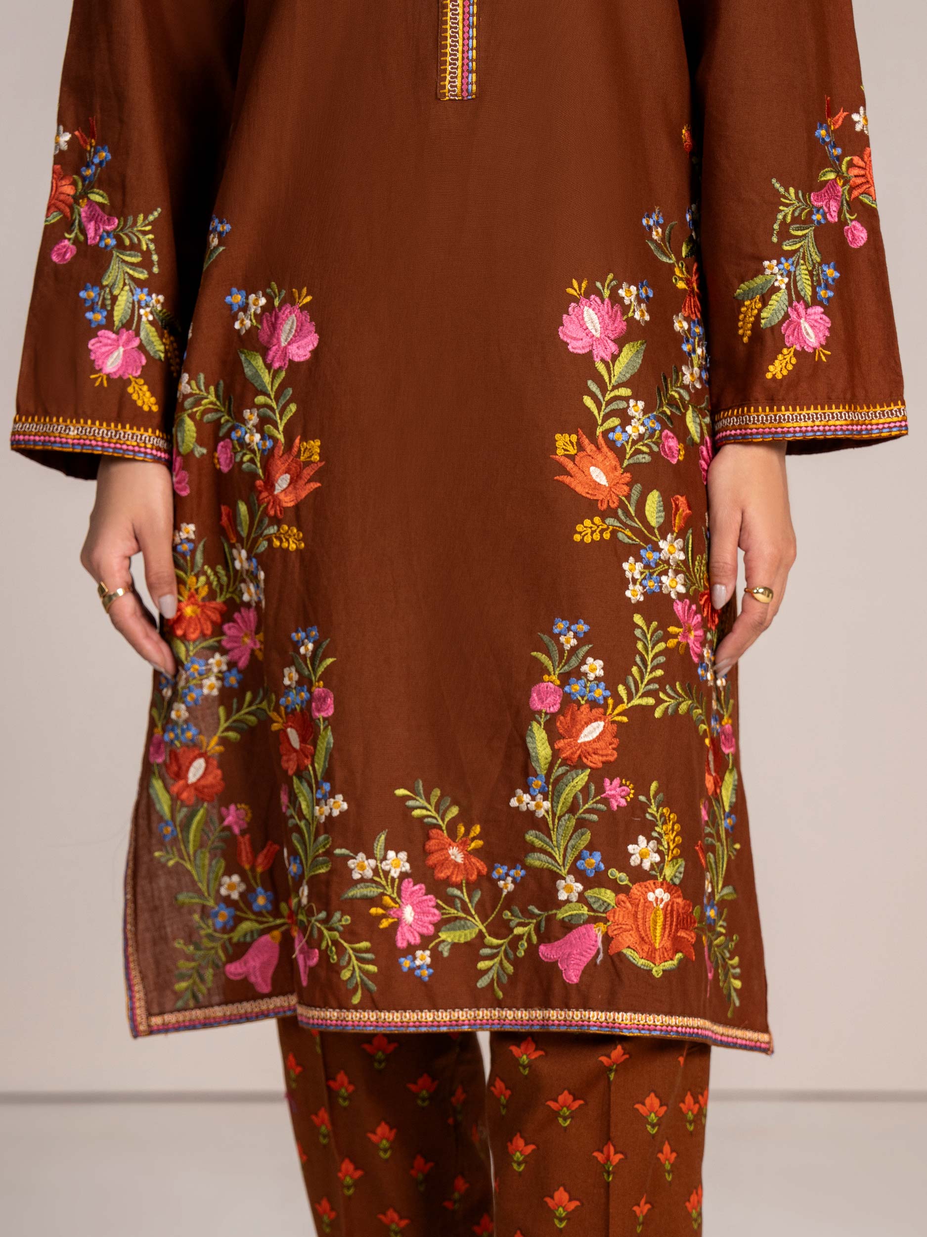 2-Piece Khaddar Suit-Embroidered (Pret) - Image 7
