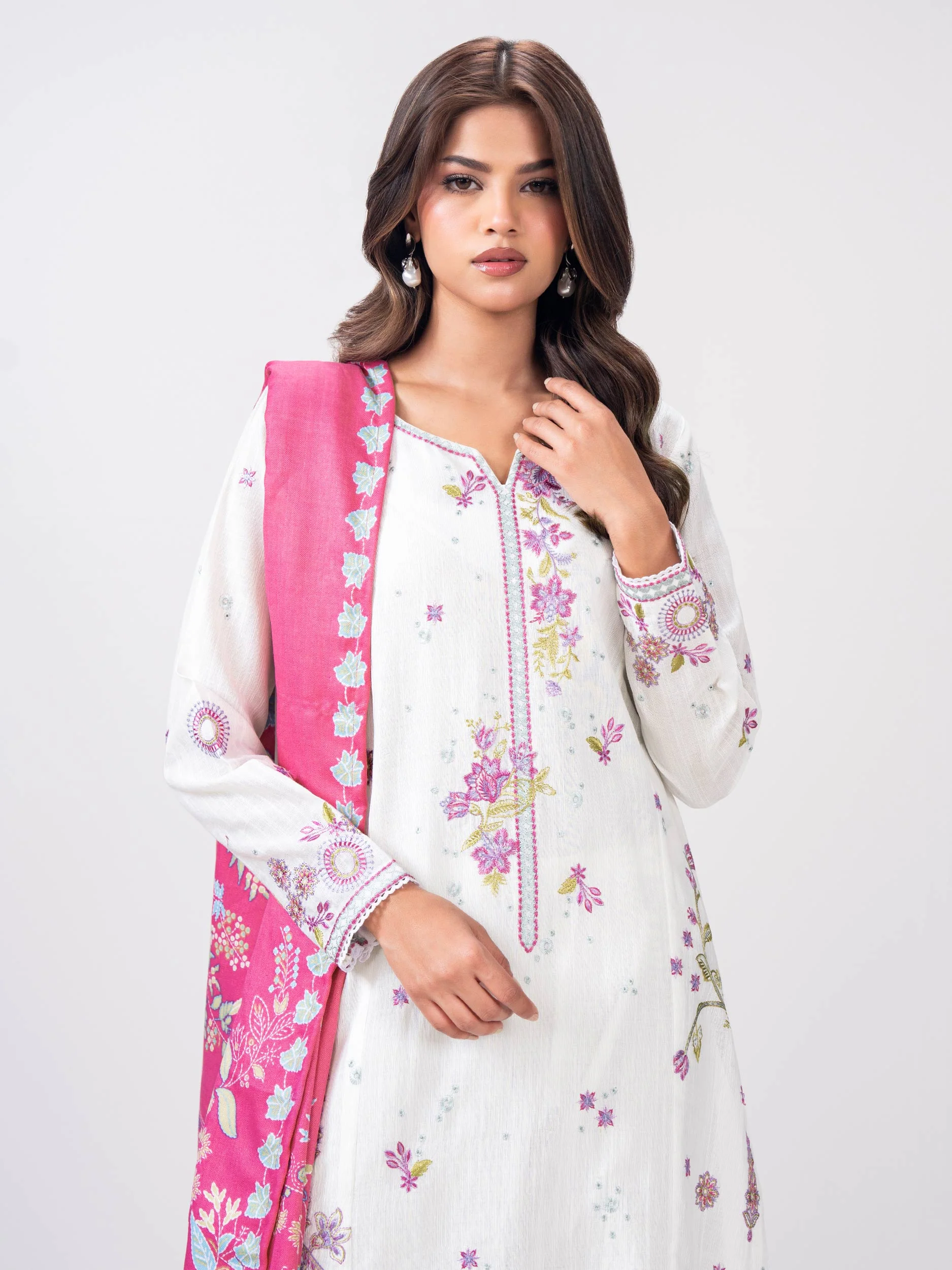 2 Piece Slub Khaddar Suit- Embroidered (Pret) - Image 5