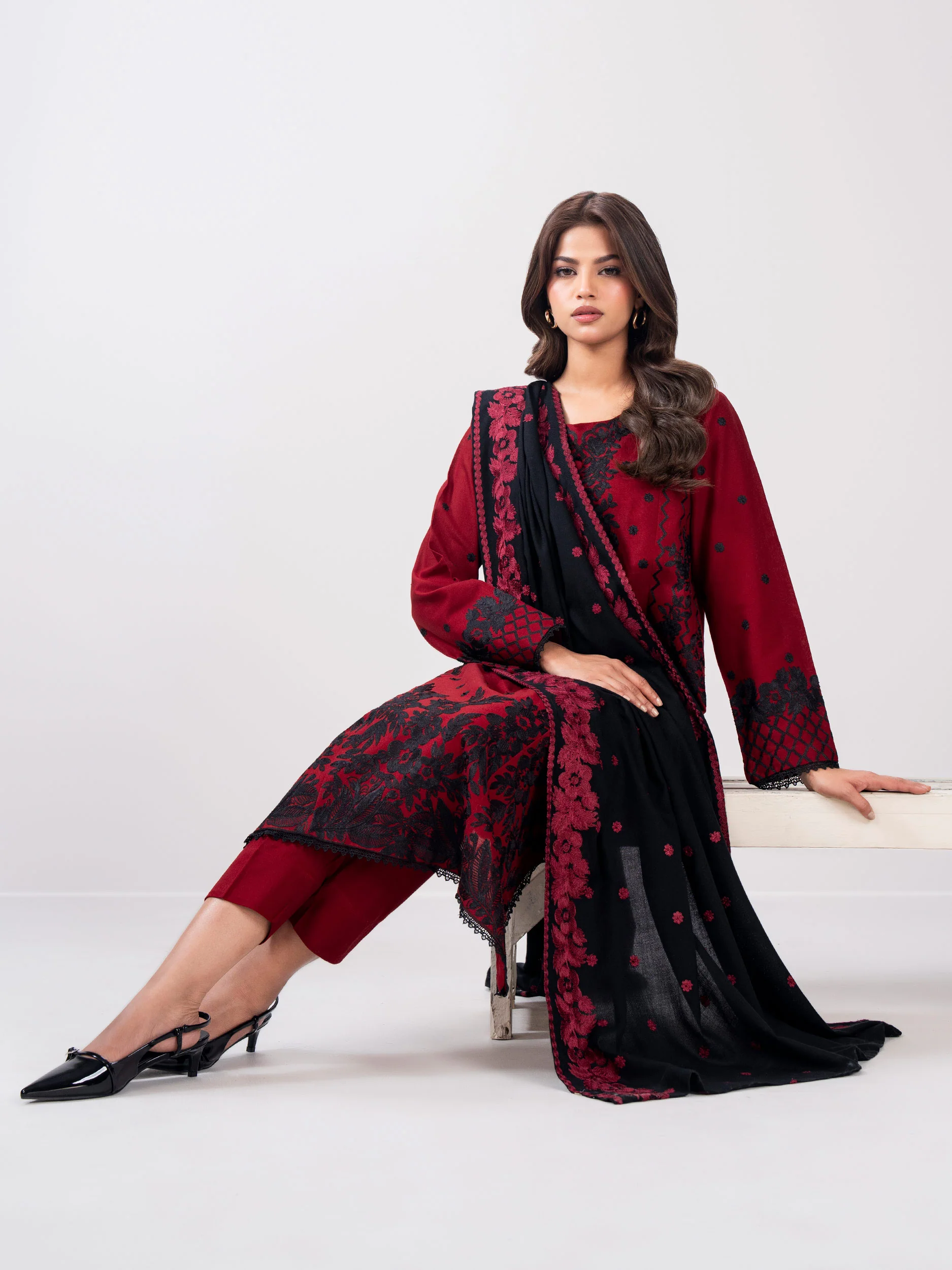 3 Piece Khaddar Suit- Embroidered (Pret) - Image 6