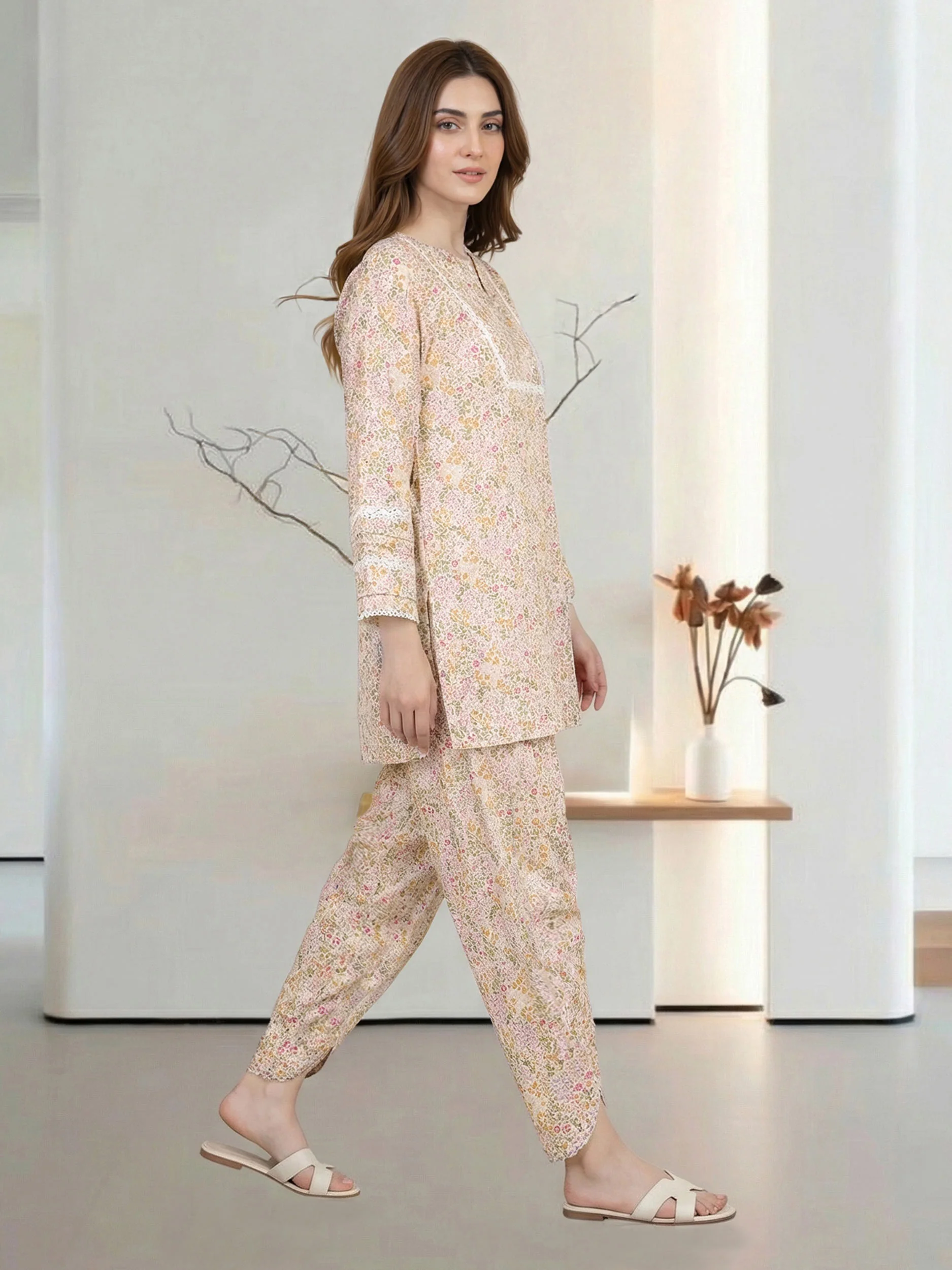 2 Piece Lawn Suit (Pret) - Image 2