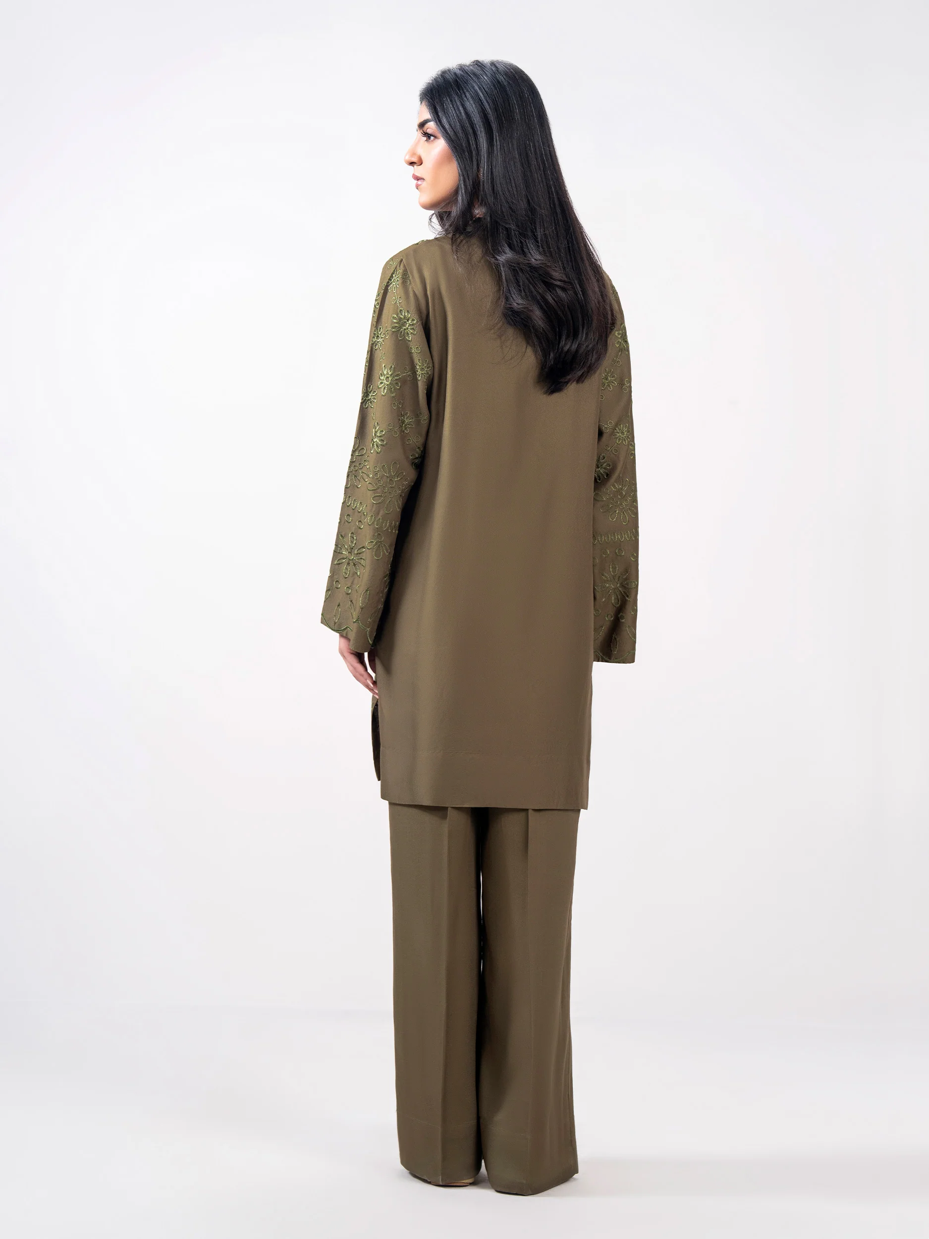 2 Piece Crepe Suit- Embroidered (Pret) - Image 3