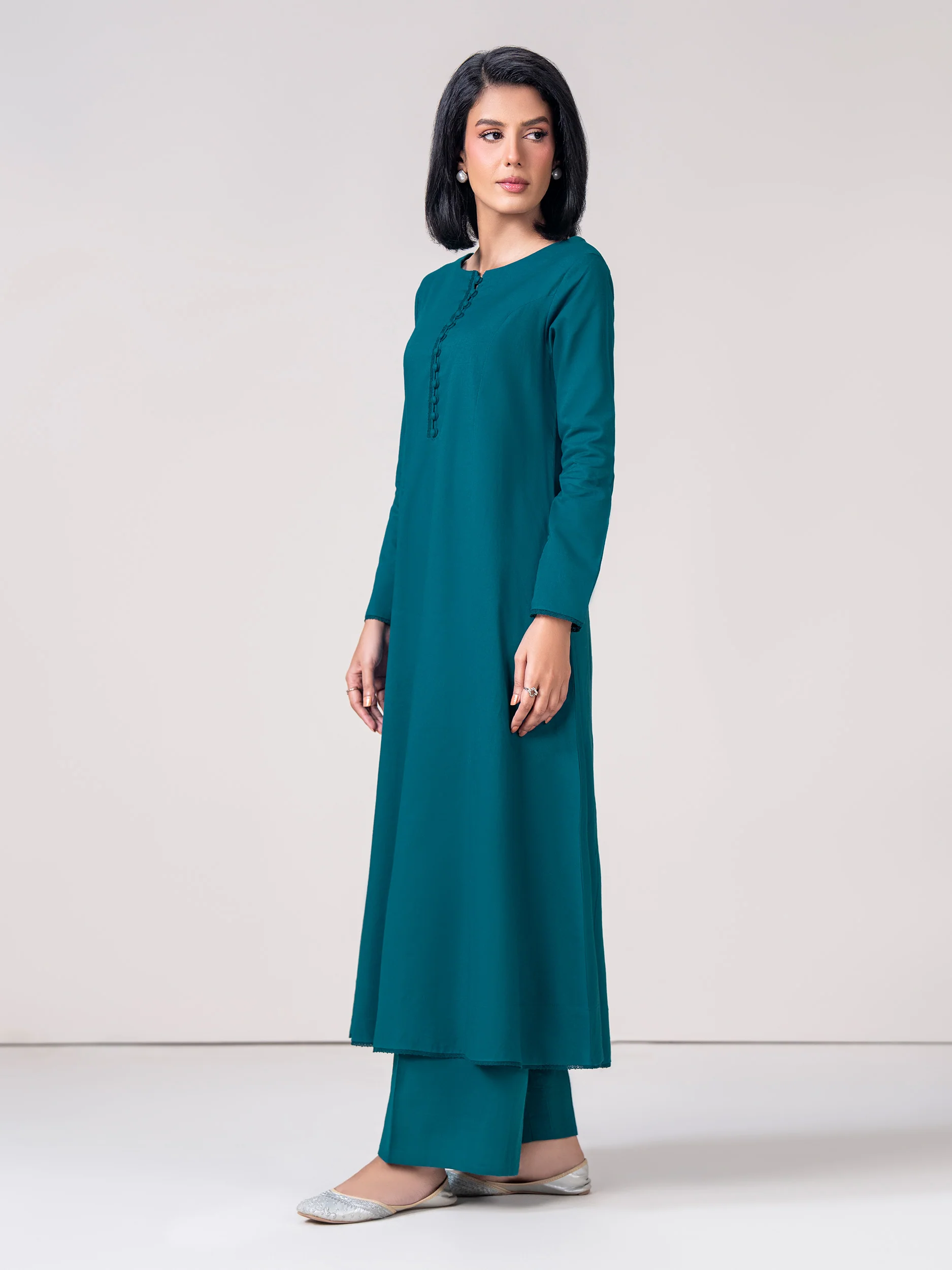 2-Piece Khaddar Suit (Pret) - Image 2