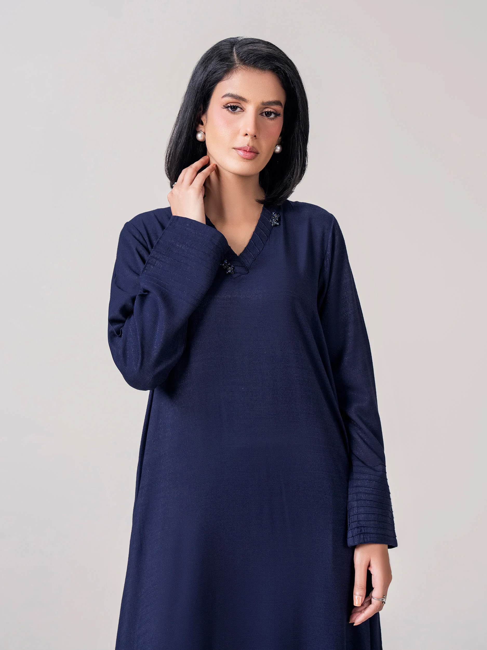 2-Piece Zari Karandi Suit (Pret) - Image 4