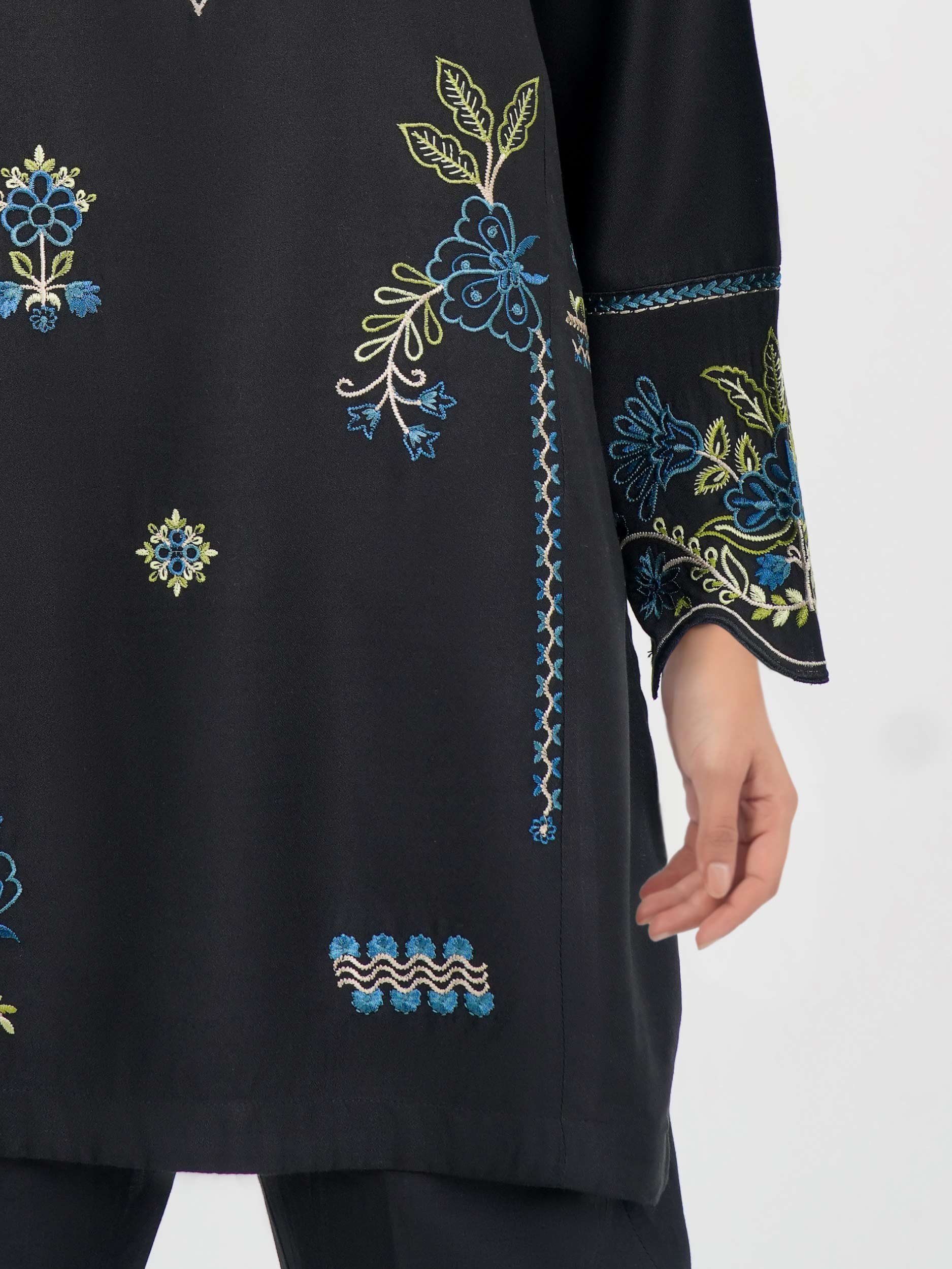 Crepe Kurti-Embroidered (Pret) - Image 4