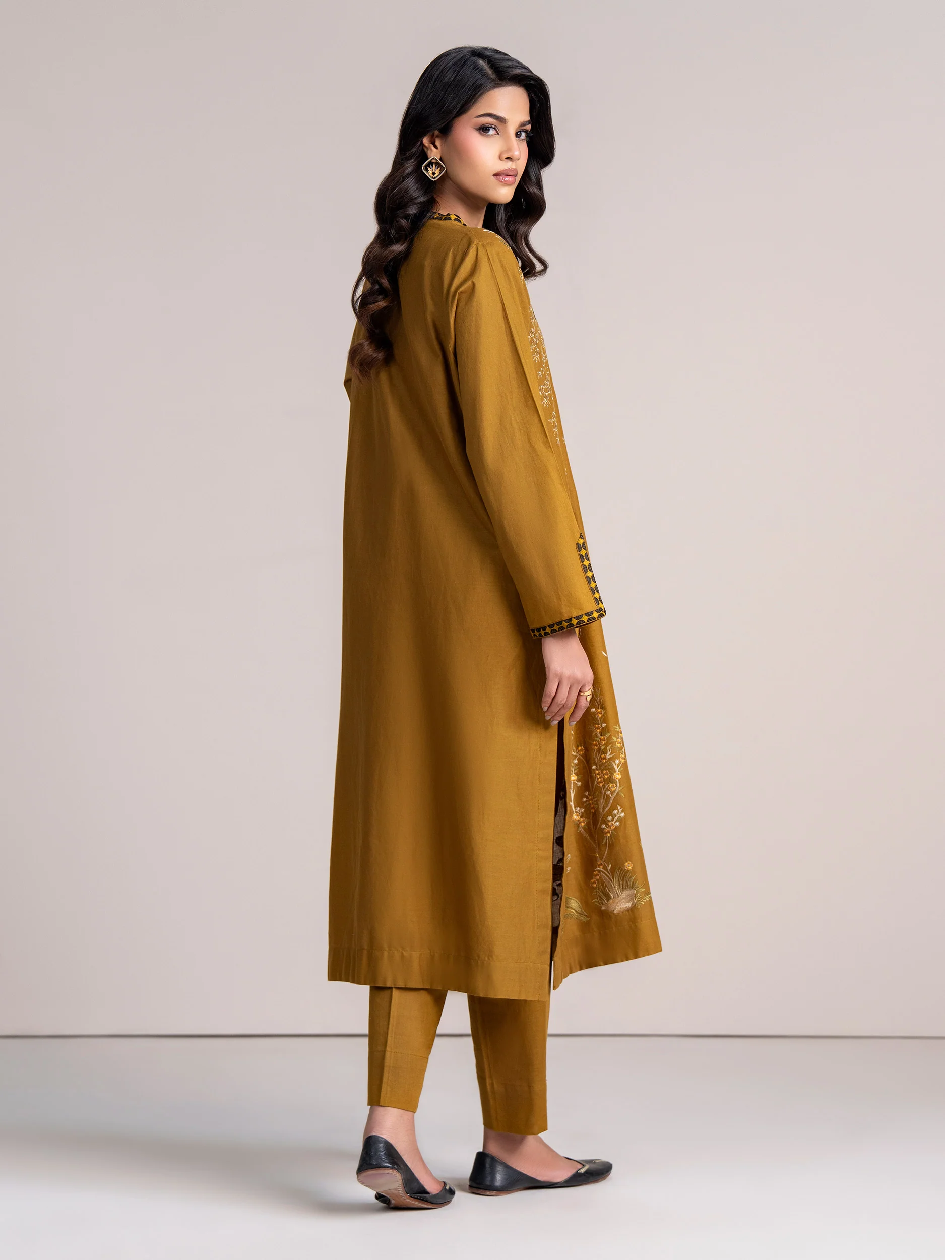 2-Piece Khaddar Suit-Embroidered (Pret) - Image 3