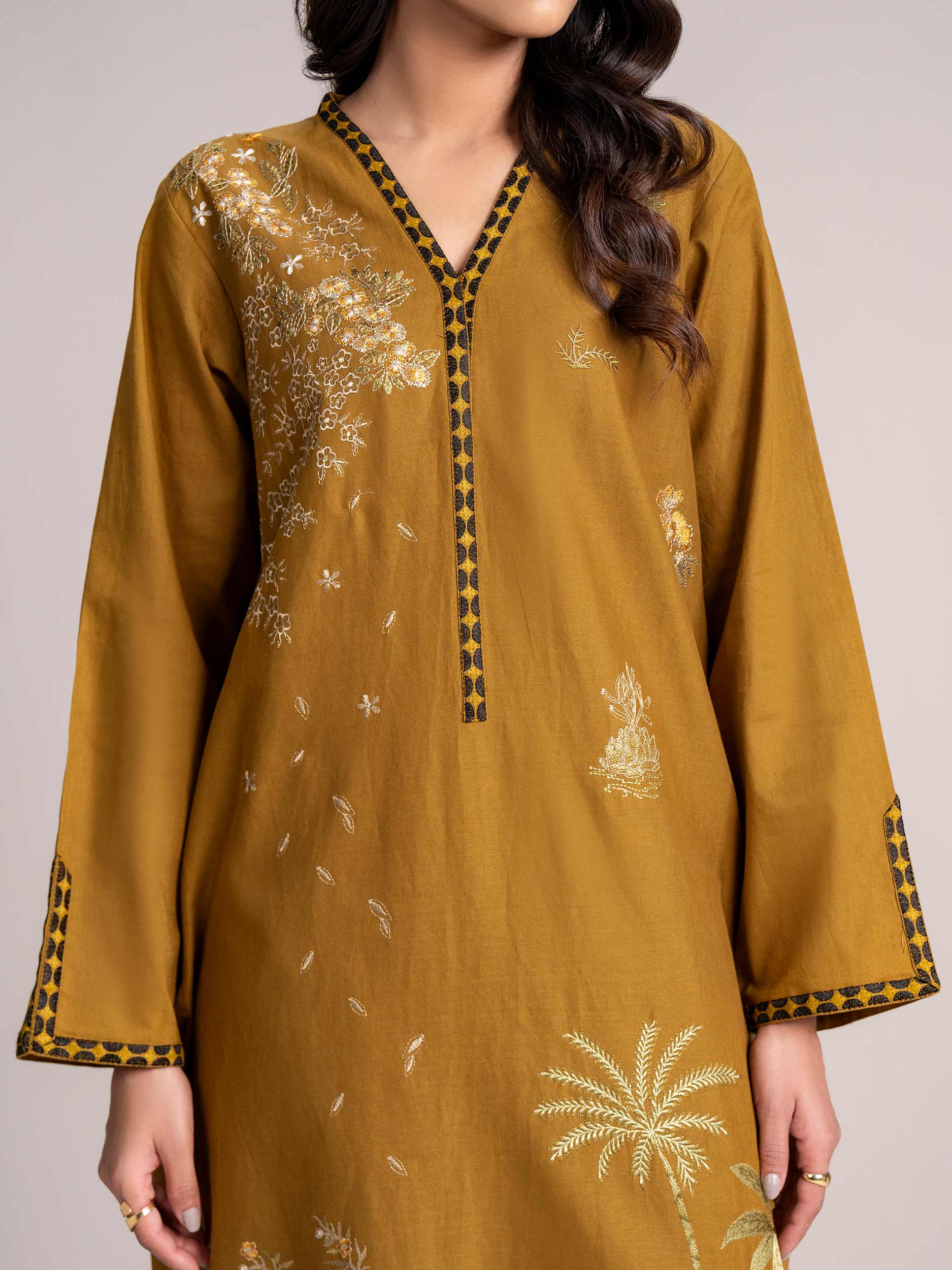 2-Piece Khaddar Suit-Embroidered (Pret) - Image 6