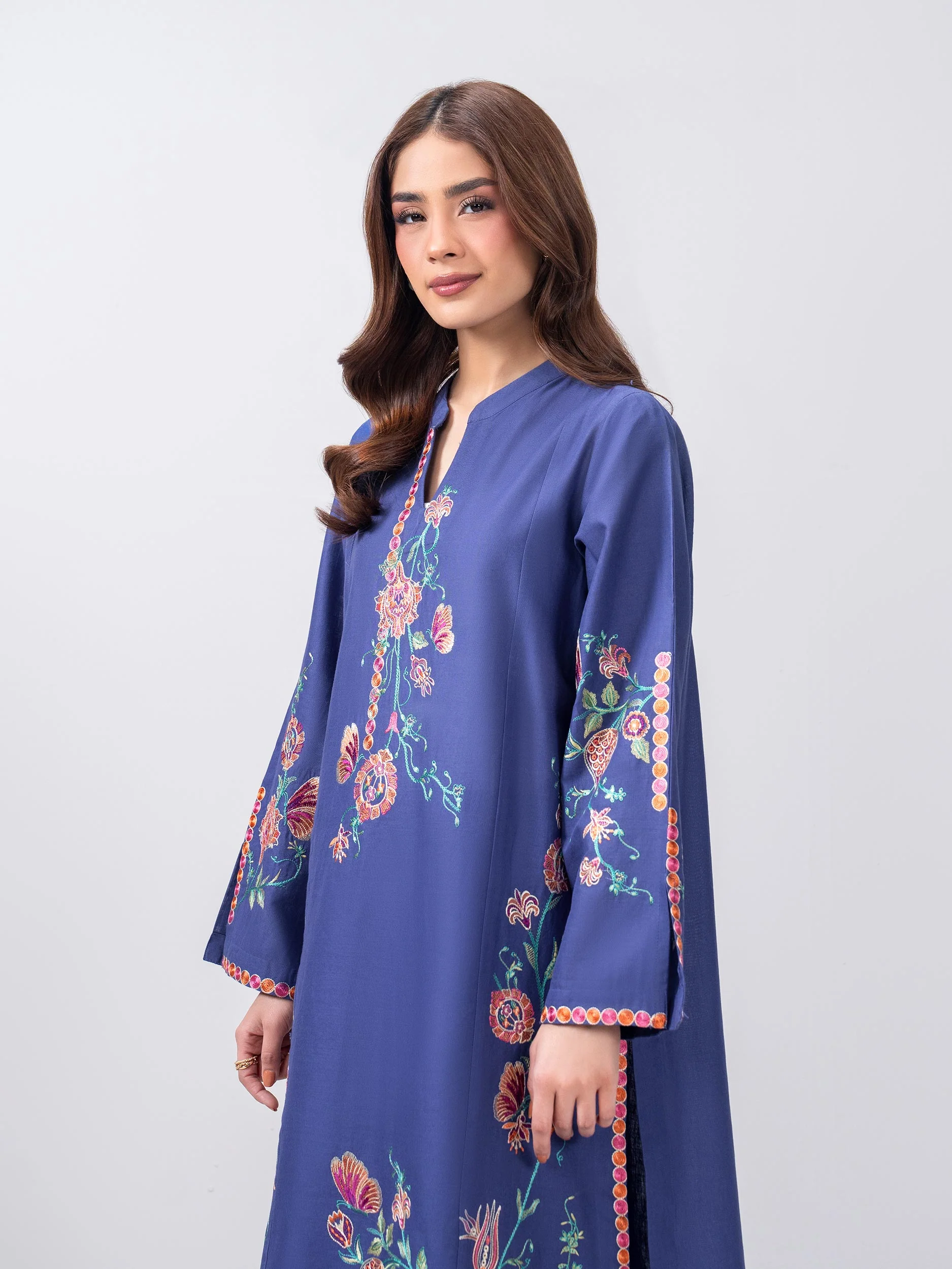 2 Piece Slub Khaddar Suit- Embroidered (Pret) - Image 5