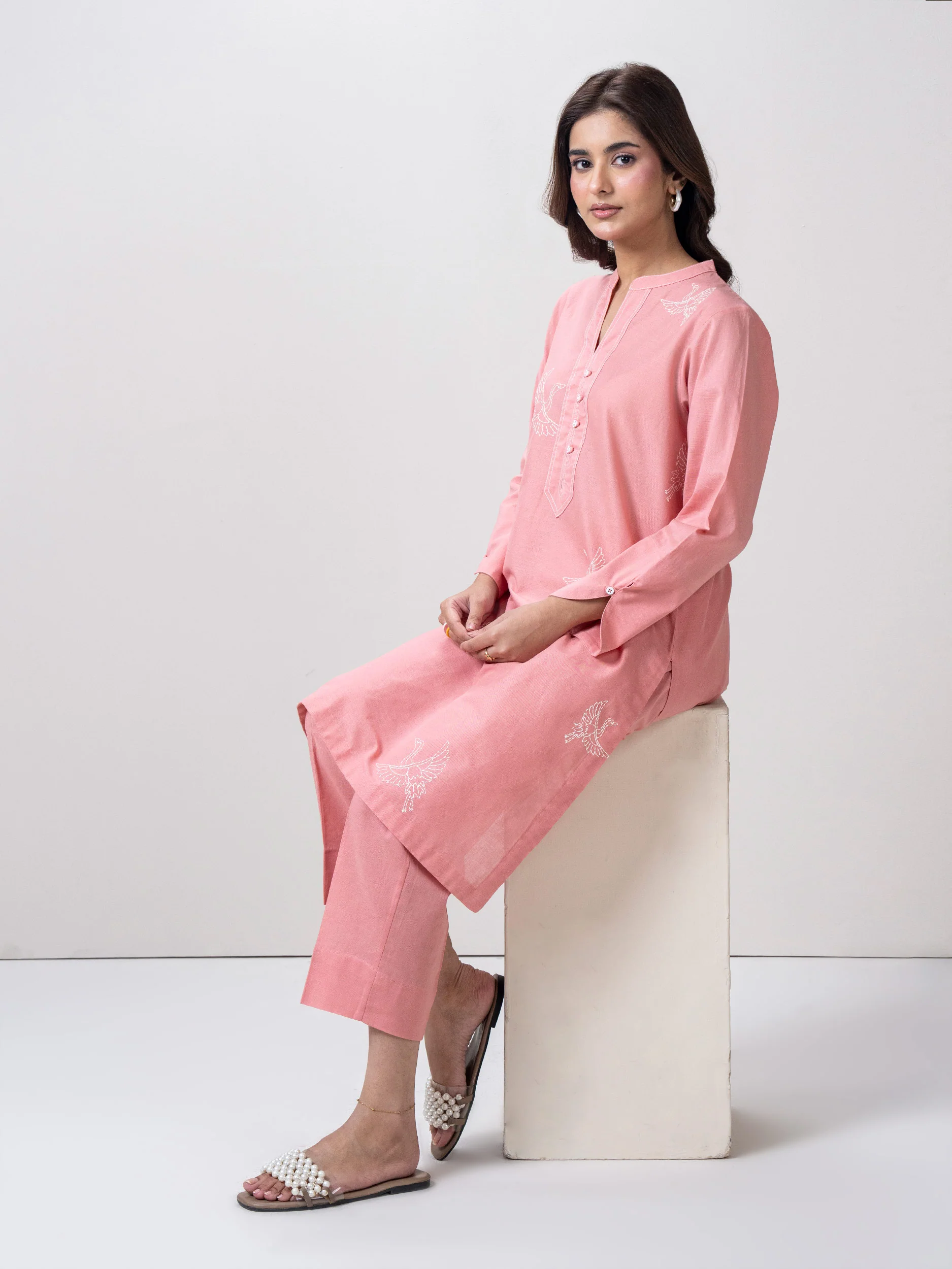 2 Piece Khaddar Suit- Embroidered (Pret) - Image 5
