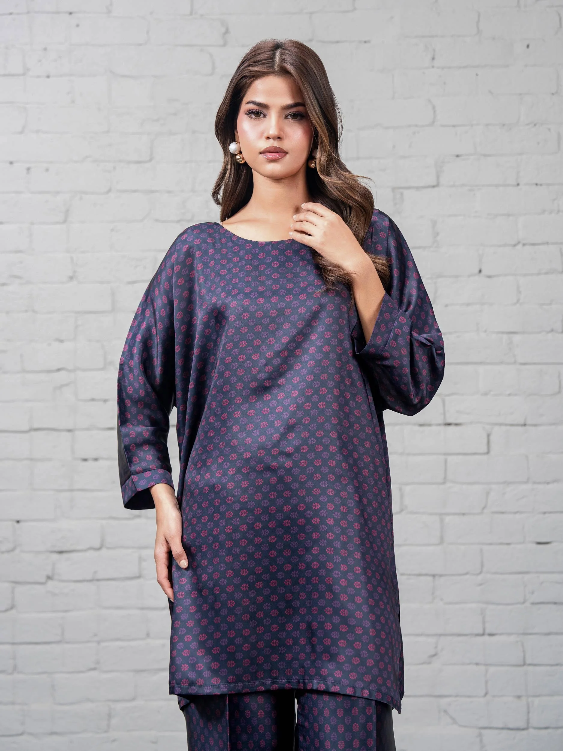 2 Piece Silk Suit (Pret) - Image 4
