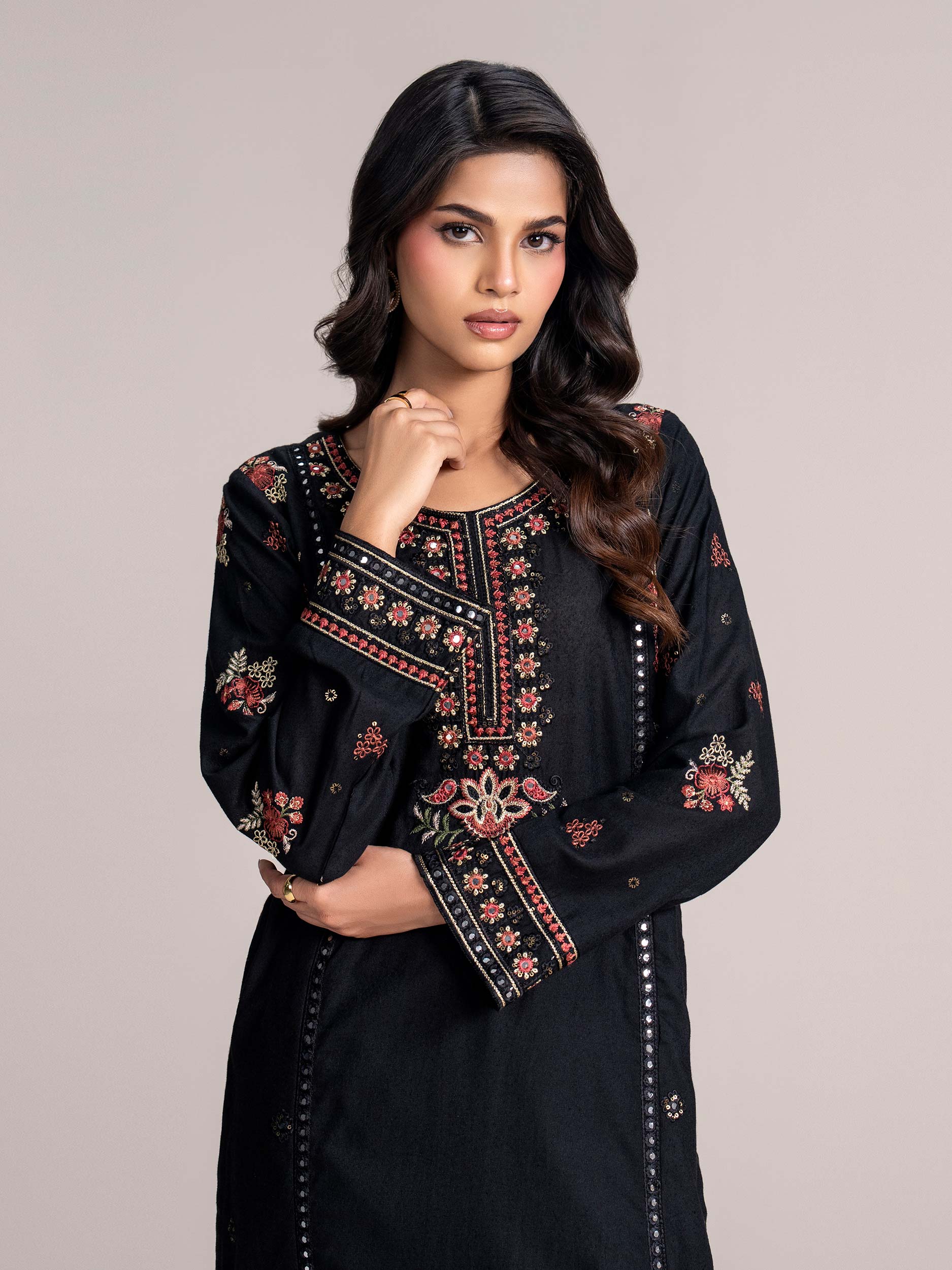 Karandi Shirt- Embroidered (Pret) - Image 4