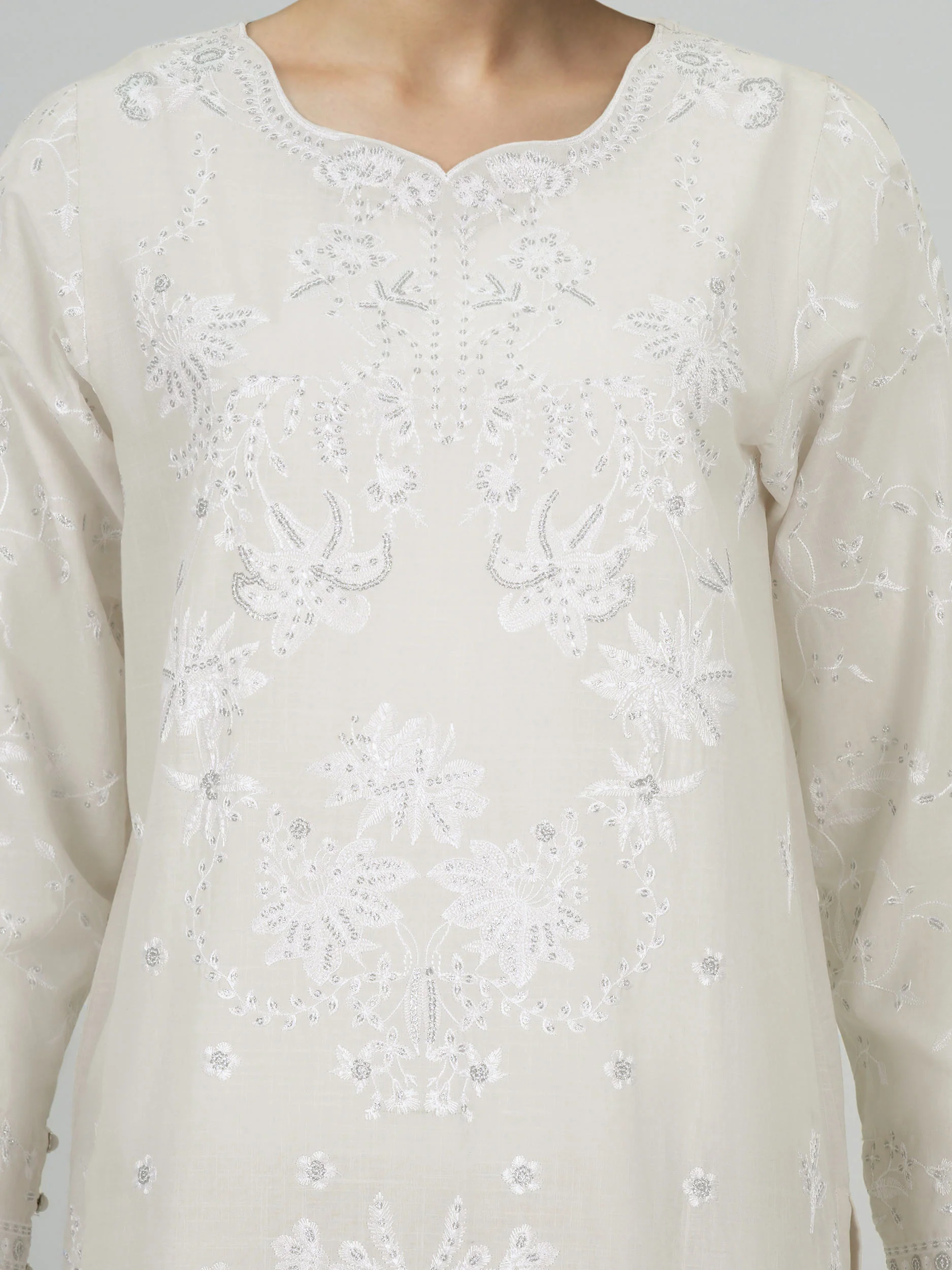 3 Piece Lawn Slub Suit- Embroidered (Pret) - Image 4