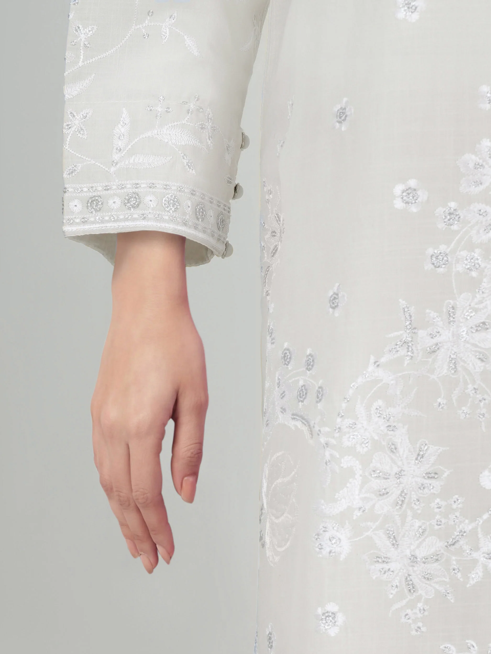 3 Piece Lawn Slub Suit- Embroidered (Pret) - Image 5