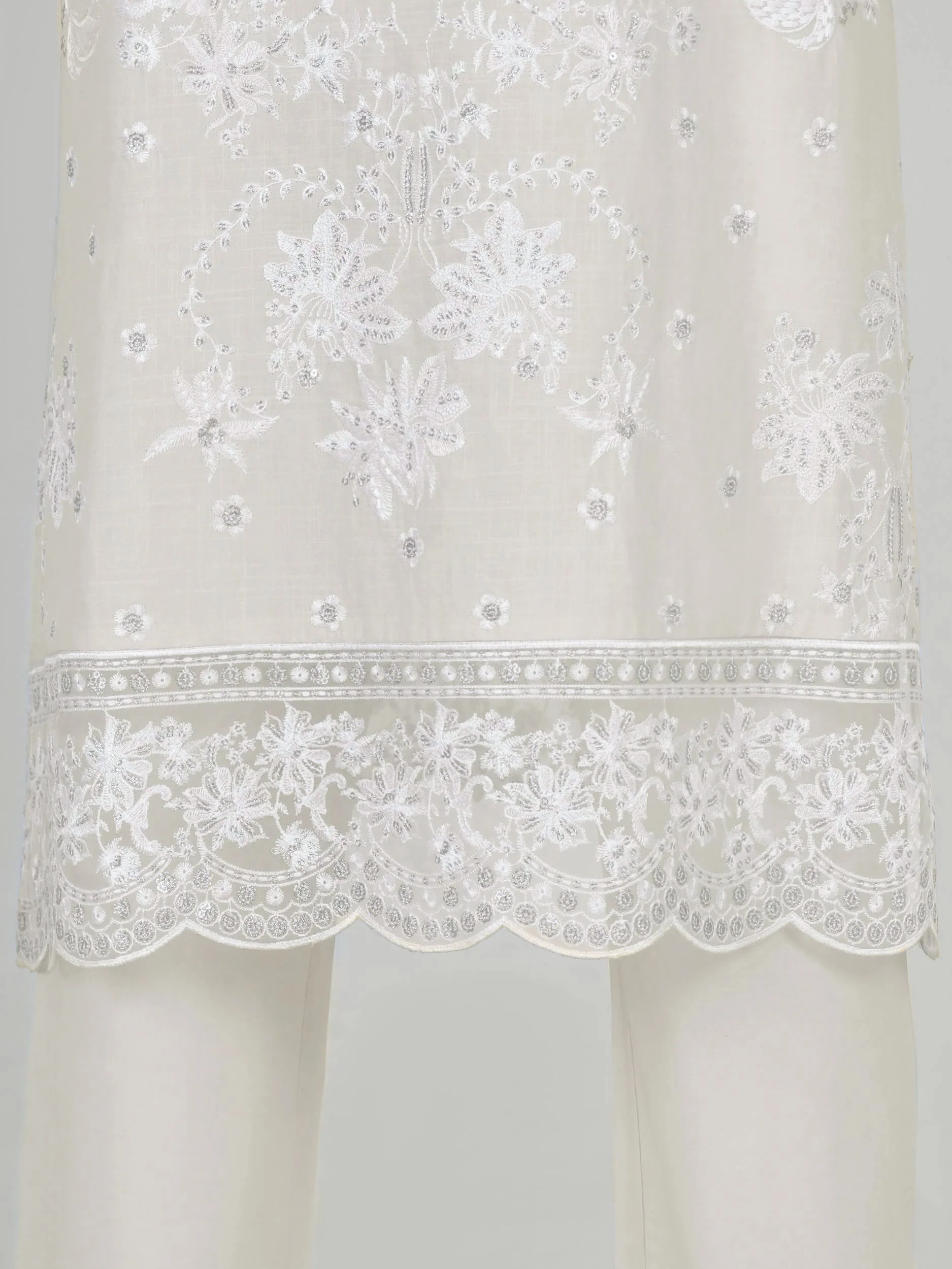 3 Piece Lawn Slub Suit- Embroidered (Pret) - Image 6