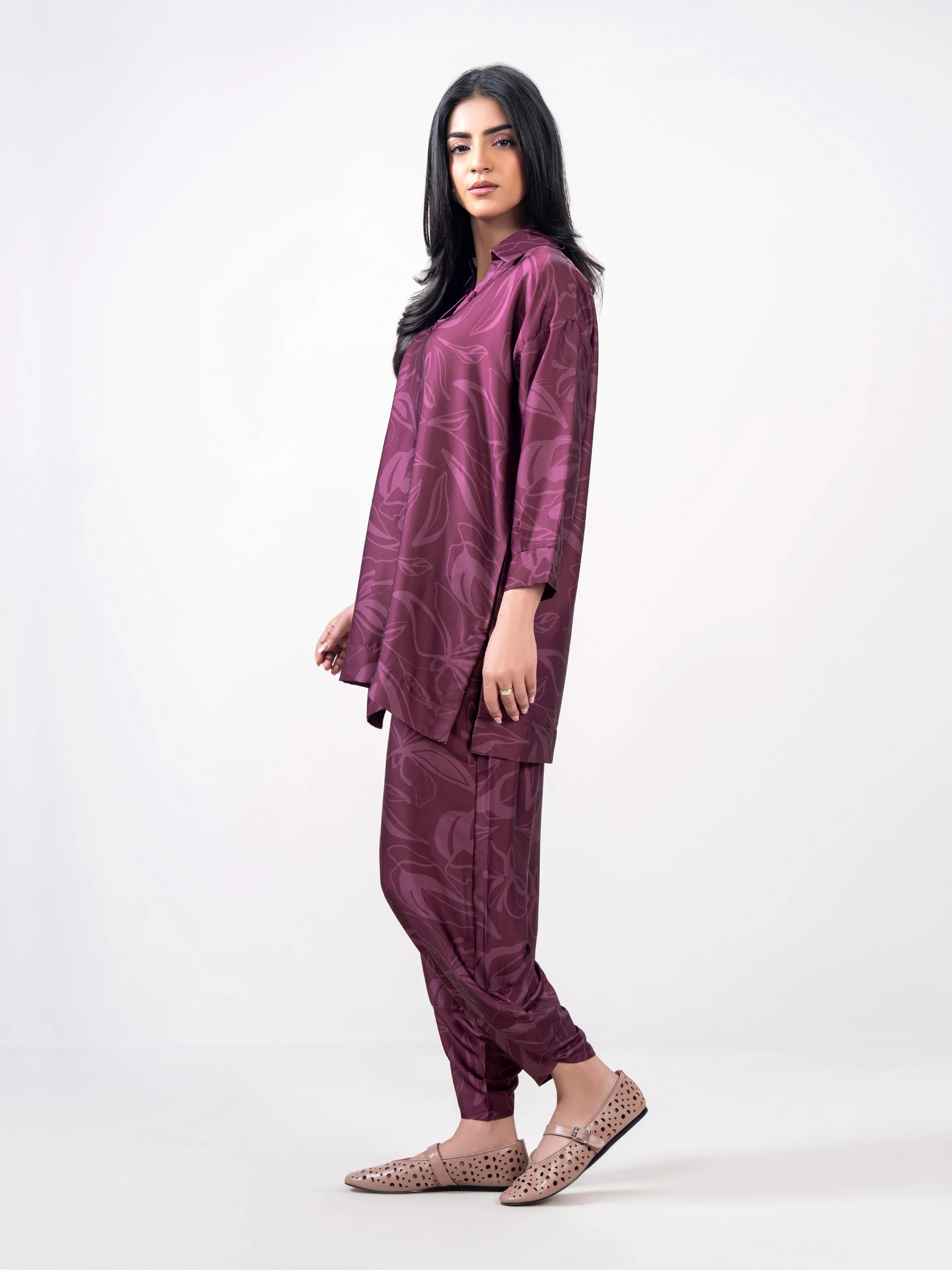 2 Piece Silk Suit (Pret) - Image 2