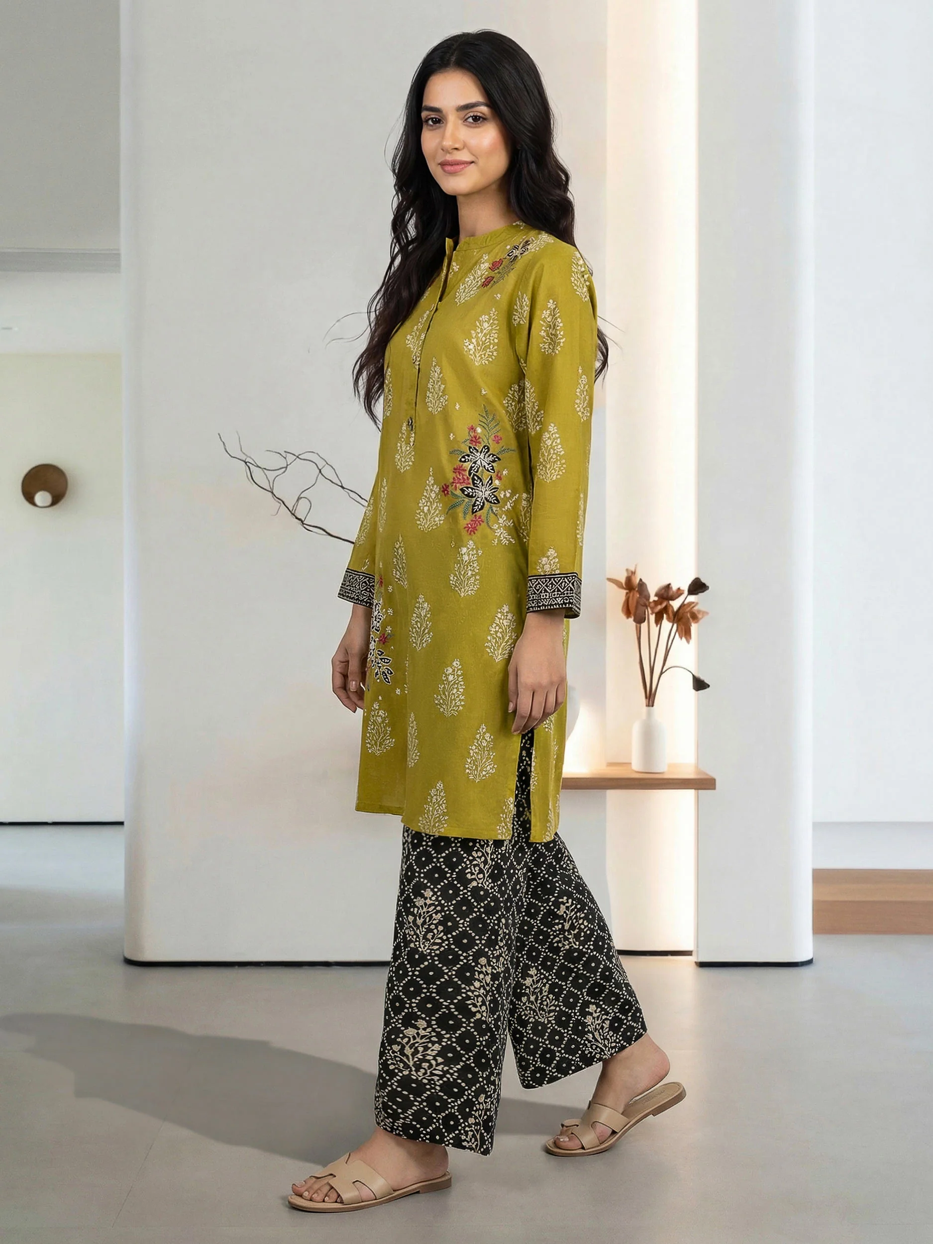 2 Piece Lawn Suit- Embroidered (Pret) - Image 2