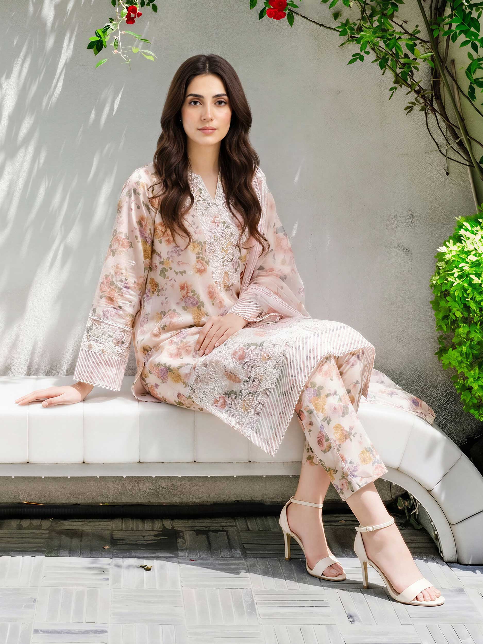 3 Piece Lawn Suit- Embroidered (Pret) - Image 3