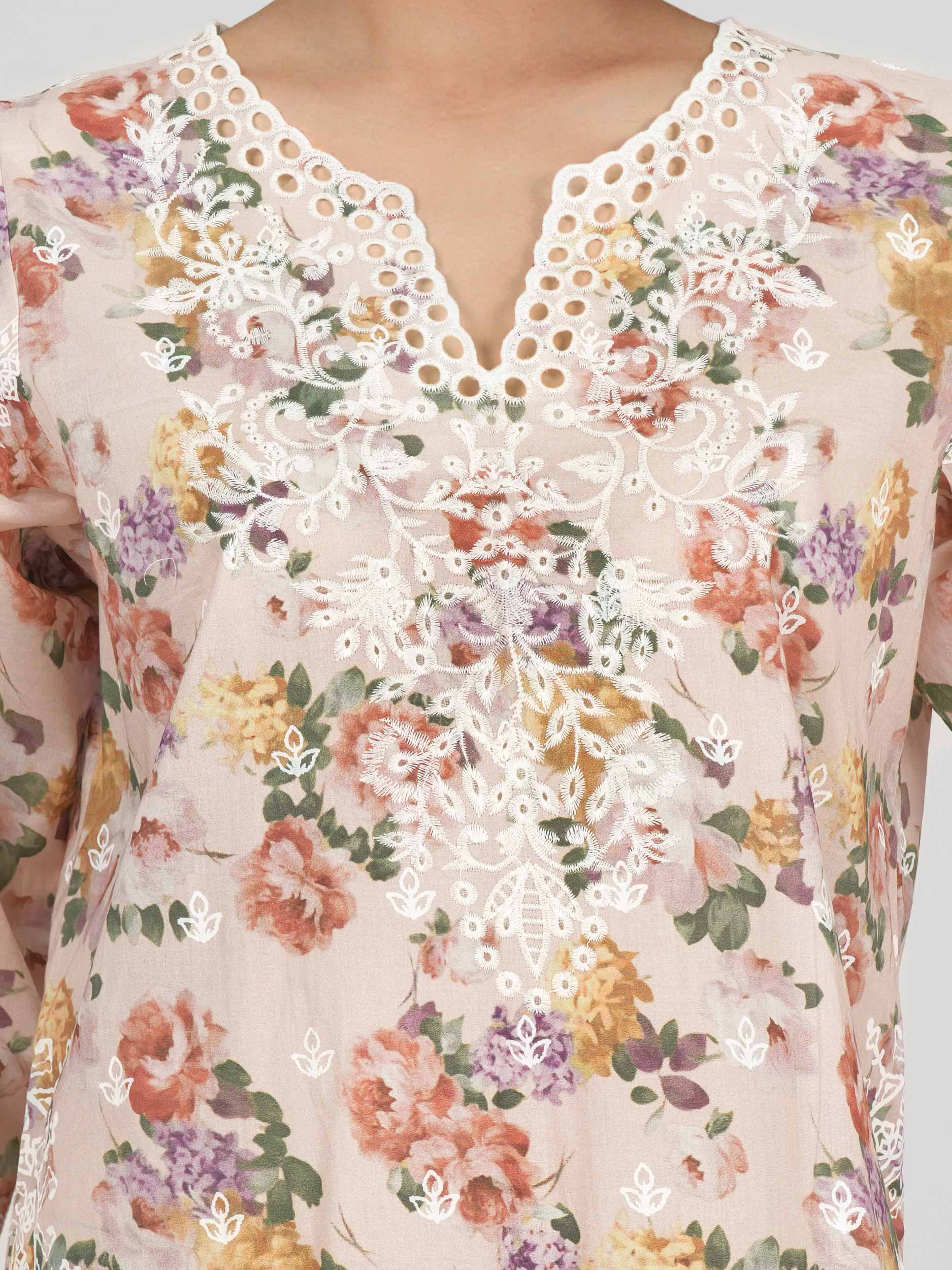 3 Piece Lawn Suit- Embroidered (Pret) - Image 4