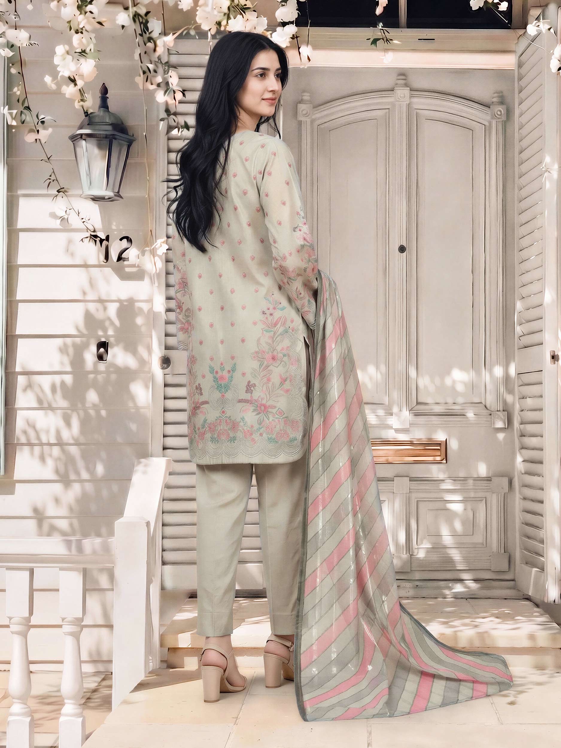 3 Piece Lawn Suit- Embroidered (Pret) - Image 2