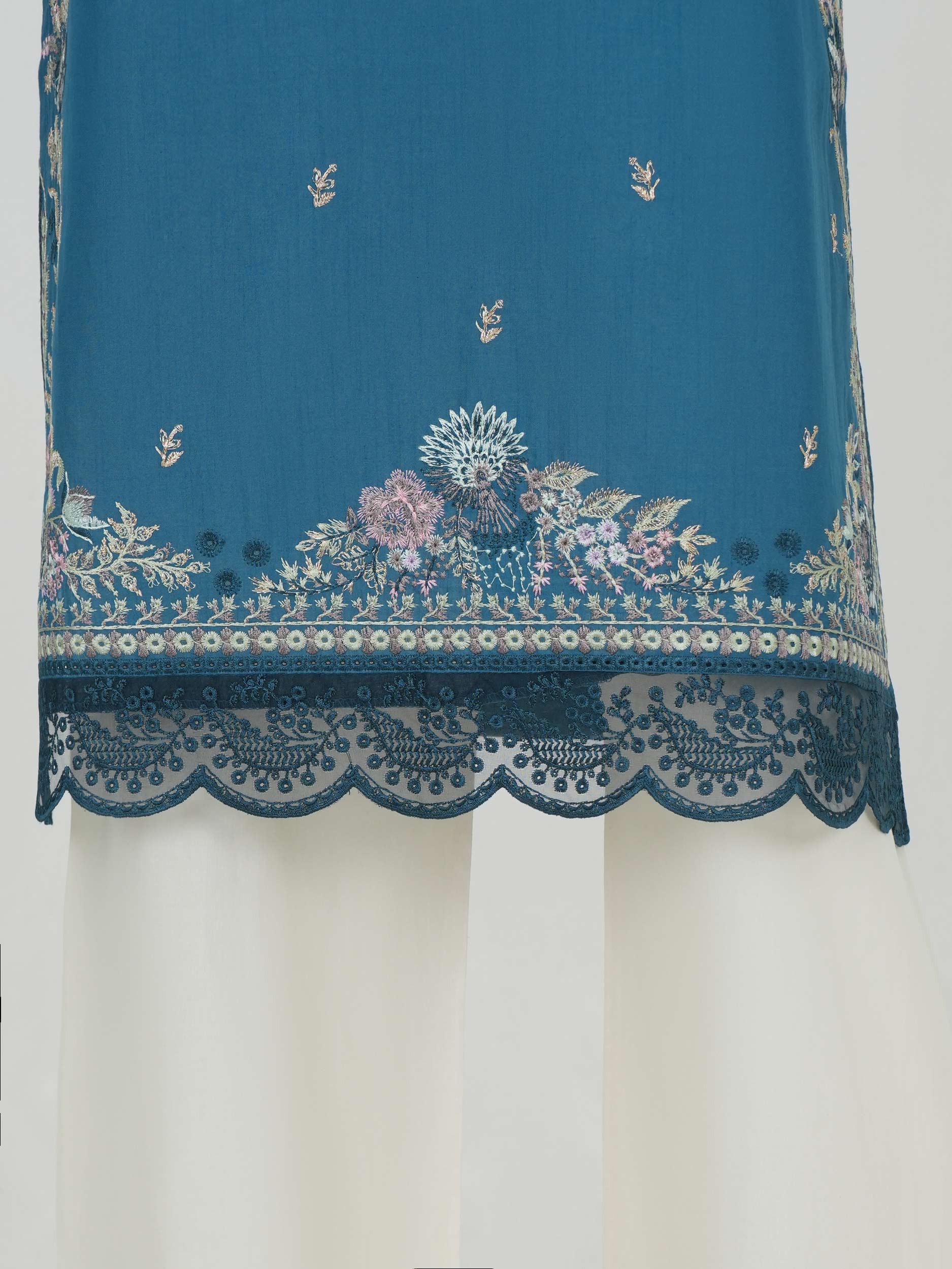 2 Piece Lawn Slub Suit- Embroidered (Pret) - Image 6
