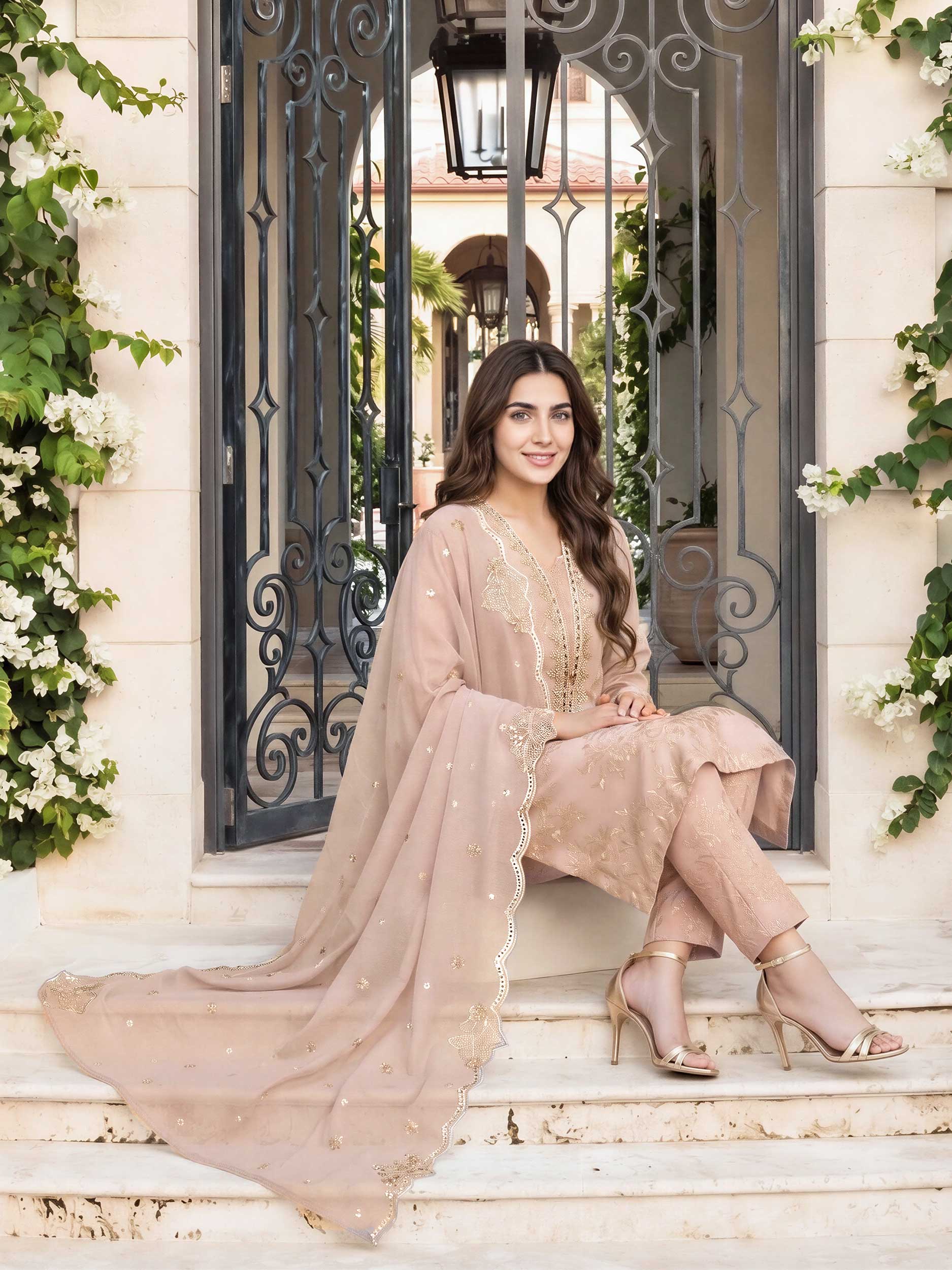 3 Piece Lawn Suit- Embroidered (Pret) - Image 4