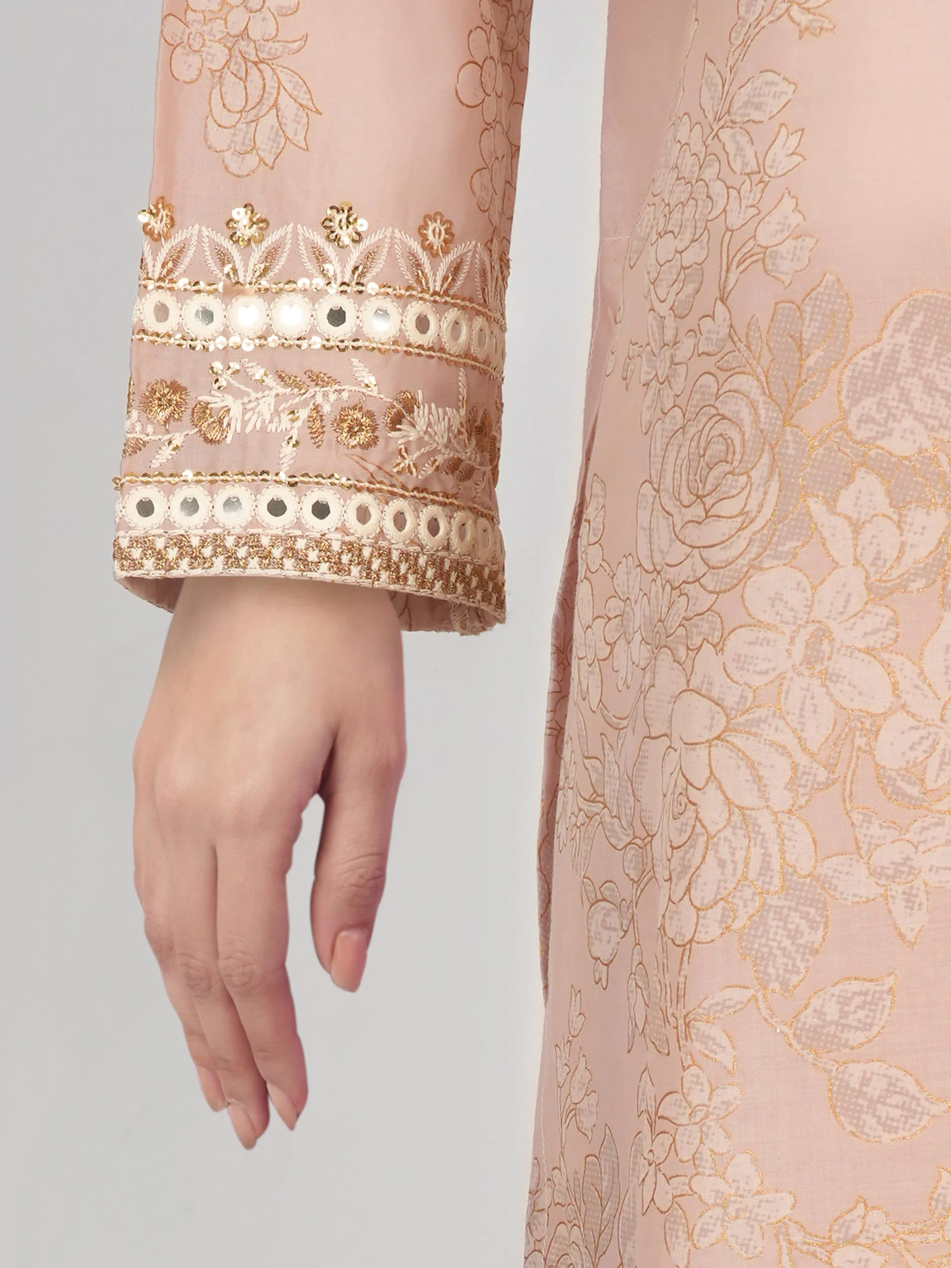 3 Piece Lawn Suit- Embroidered (Pret) - Image 6