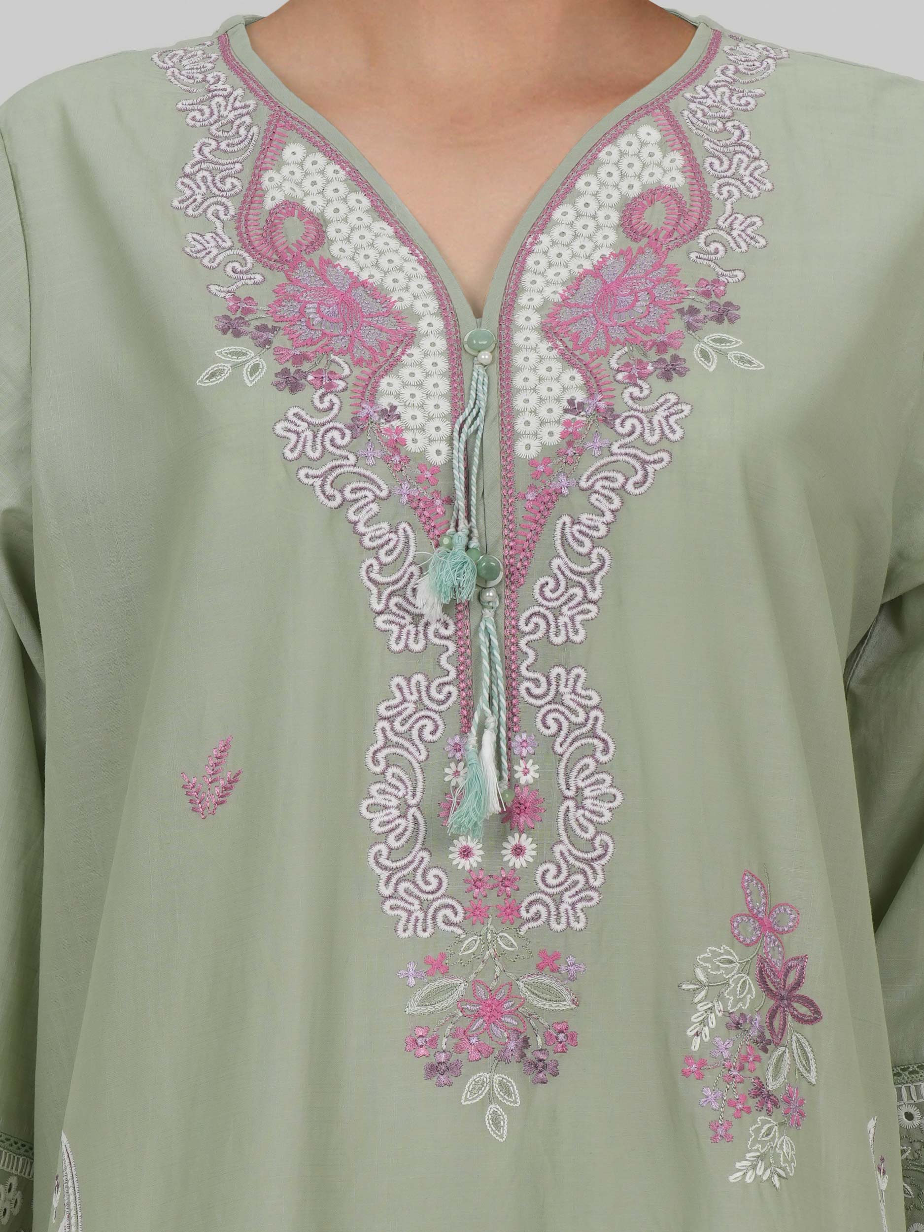 3 Piece Lawn Slub Suit- Embroidered (Pret) - Image 4