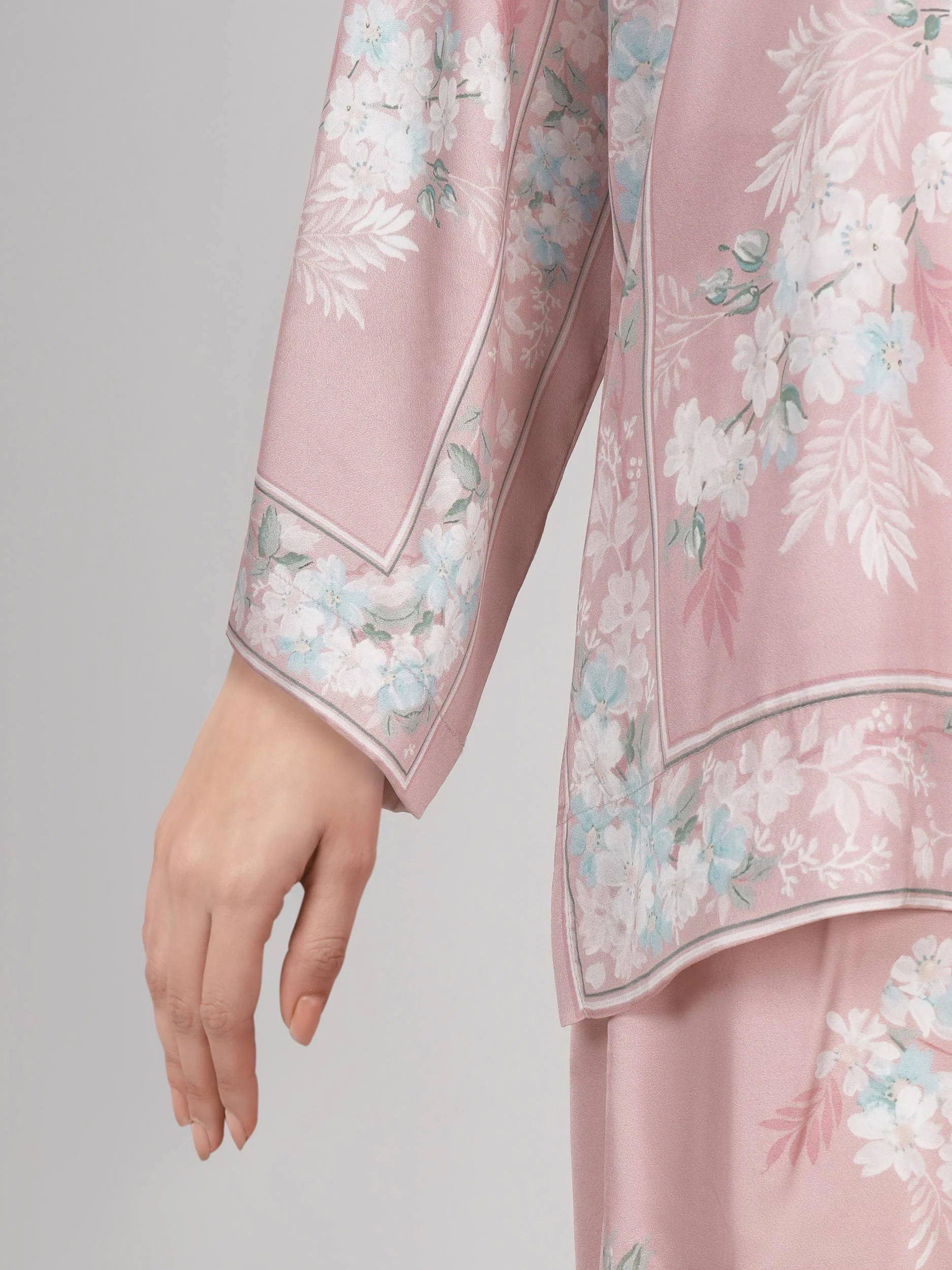 Silk Co-ord Set - Image 5
